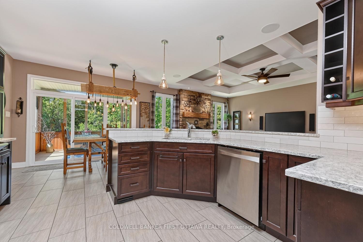 Photo 14 of 193 Maggie's Crescent, Beckwith, Beckwith Twp — HOMEH