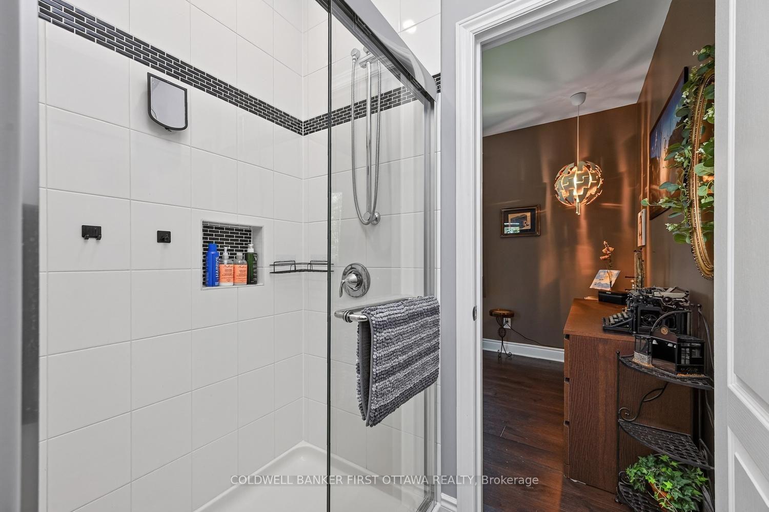 Photo 31 of 193 Maggie's Crescent, Beckwith, Beckwith Twp — HOMEH