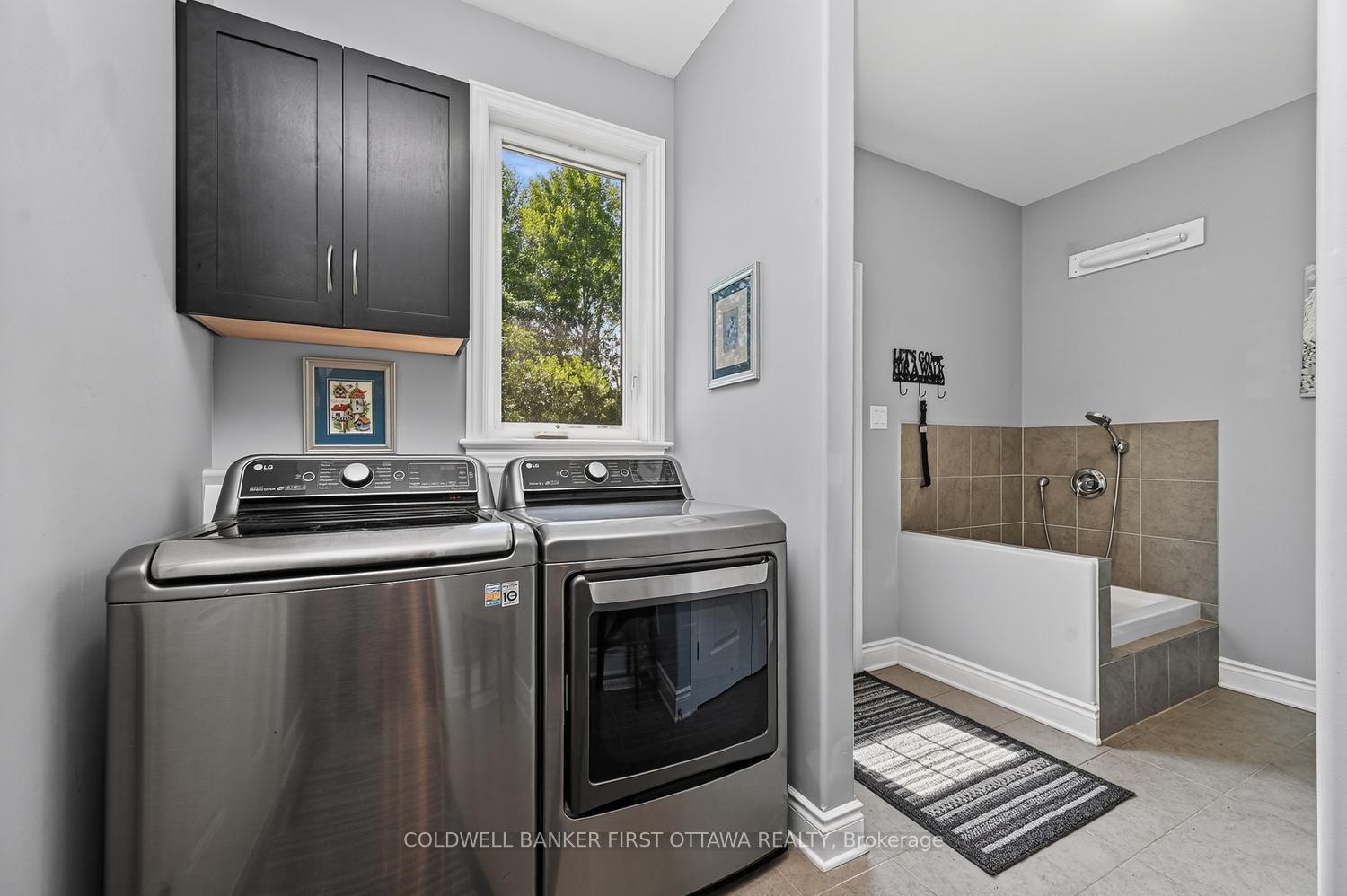 Photo 32 of 193 Maggie's Crescent, Beckwith, Beckwith Twp — HOMEH