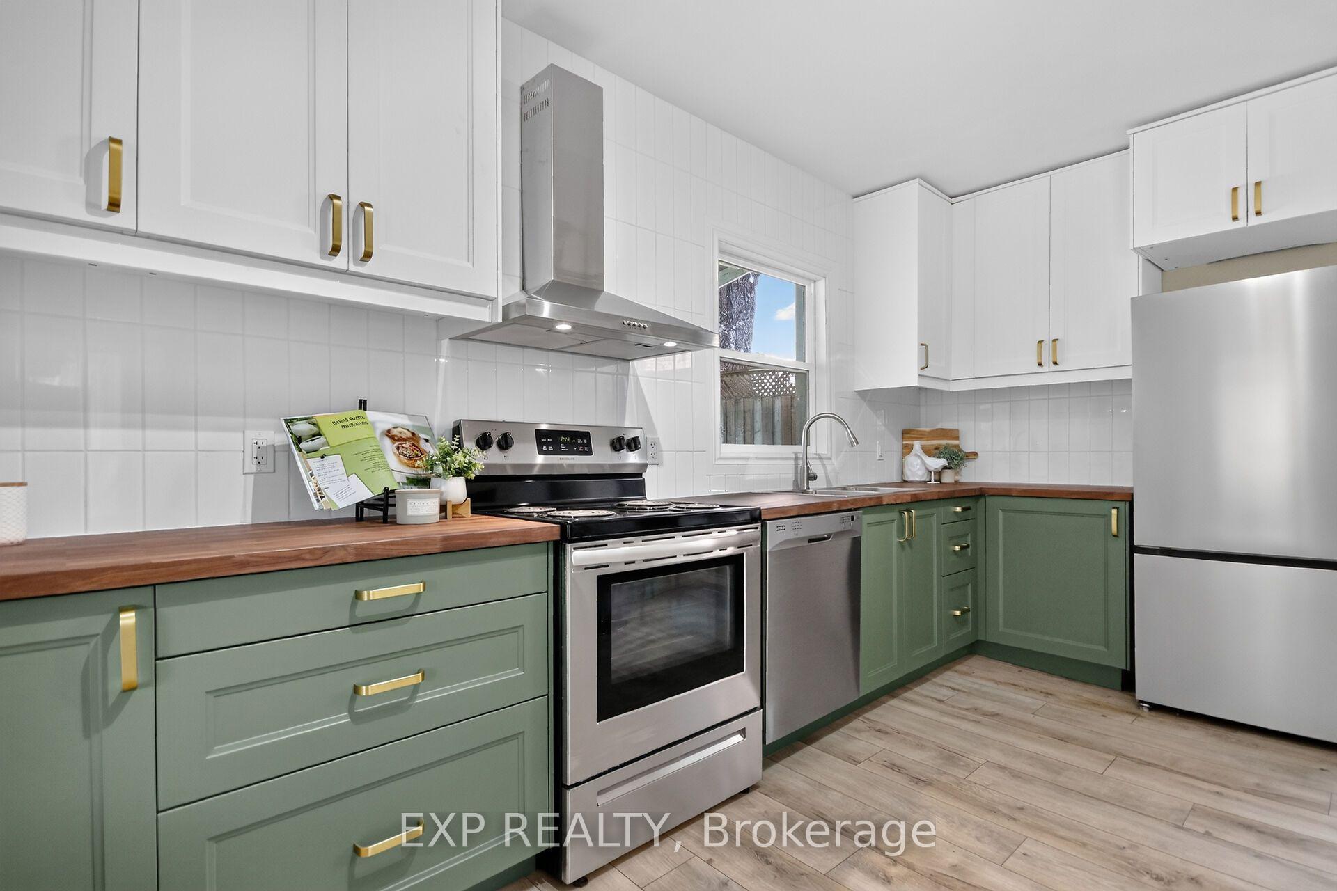 Photo 11 of 86 Daniel Street N, Arnprior, Arnprior — HOMEH