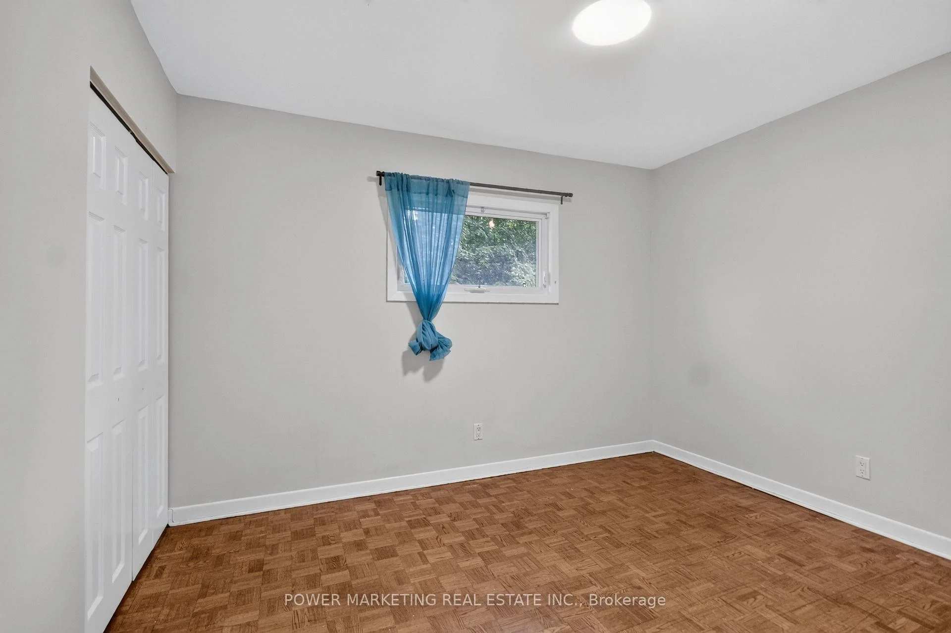 Photo 43 of 58 Aero Drive, Ottawa, Lakeview Park — HOMEH