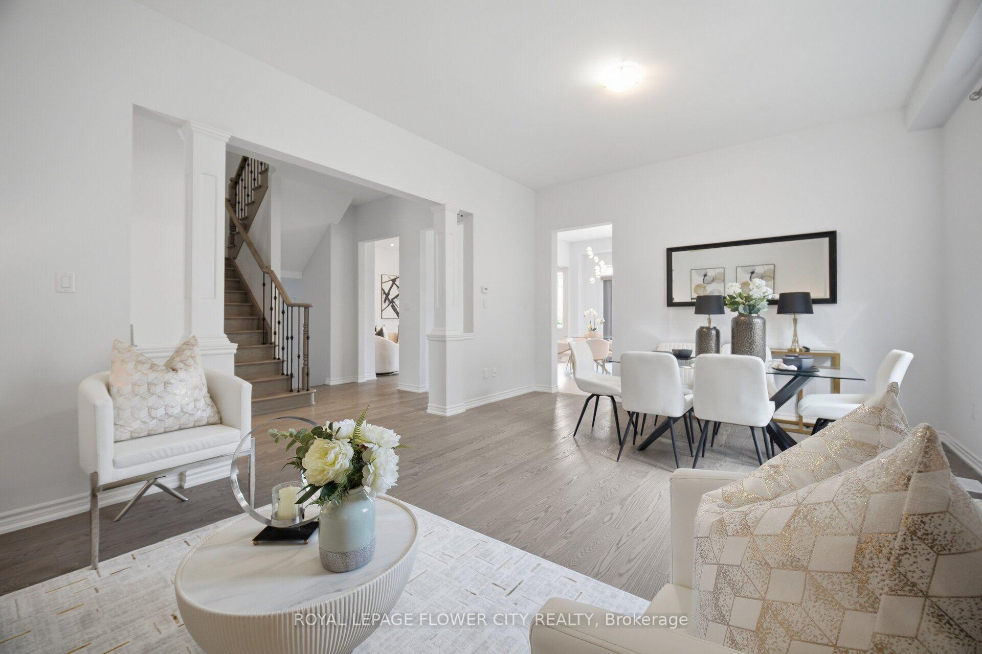 Photo 6 of 18 Malpass Street, Brampton, Northwest Brampton — HOMEH