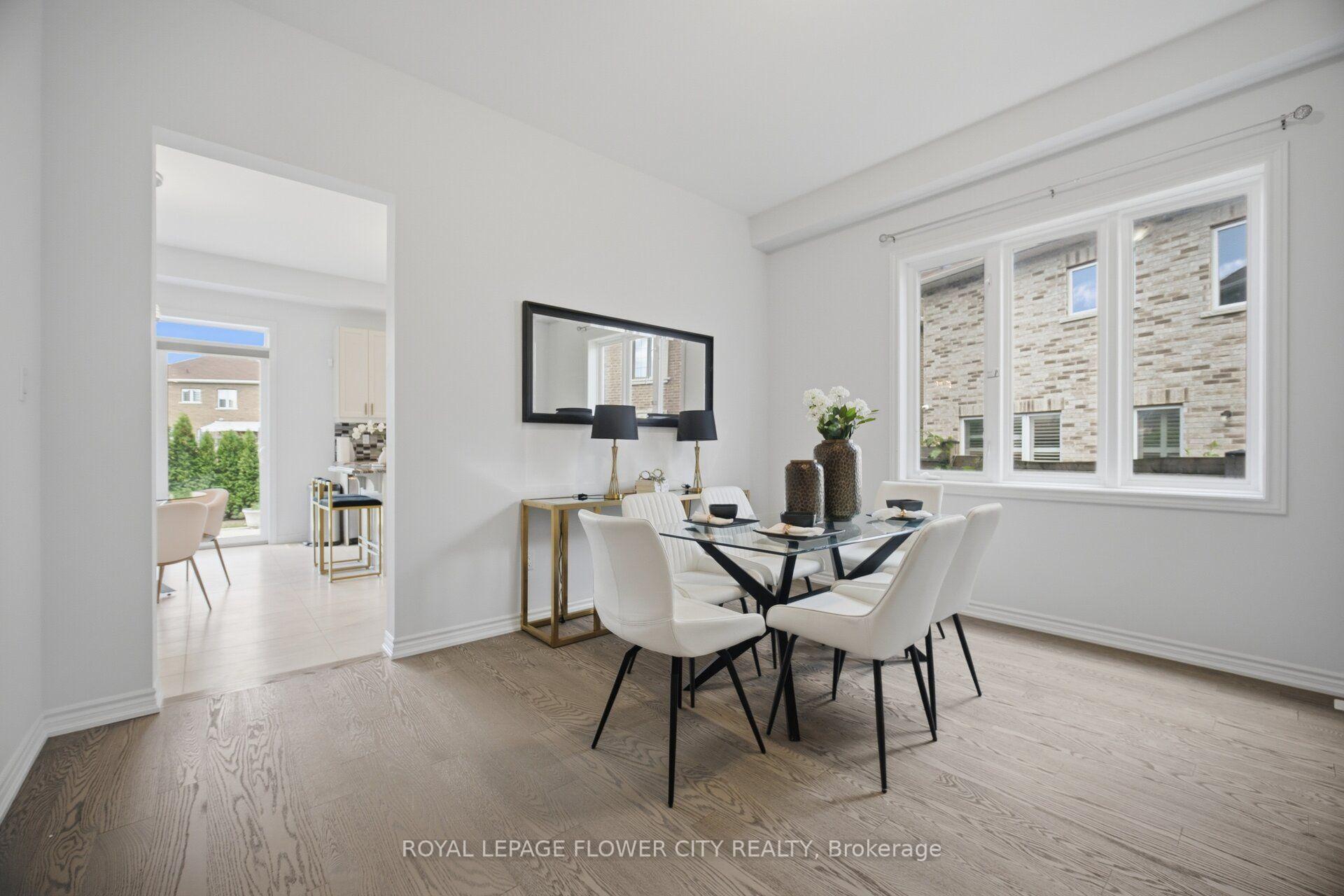 Photo 8 of 18 Malpass Street, Brampton, Northwest Brampton — HOMEH