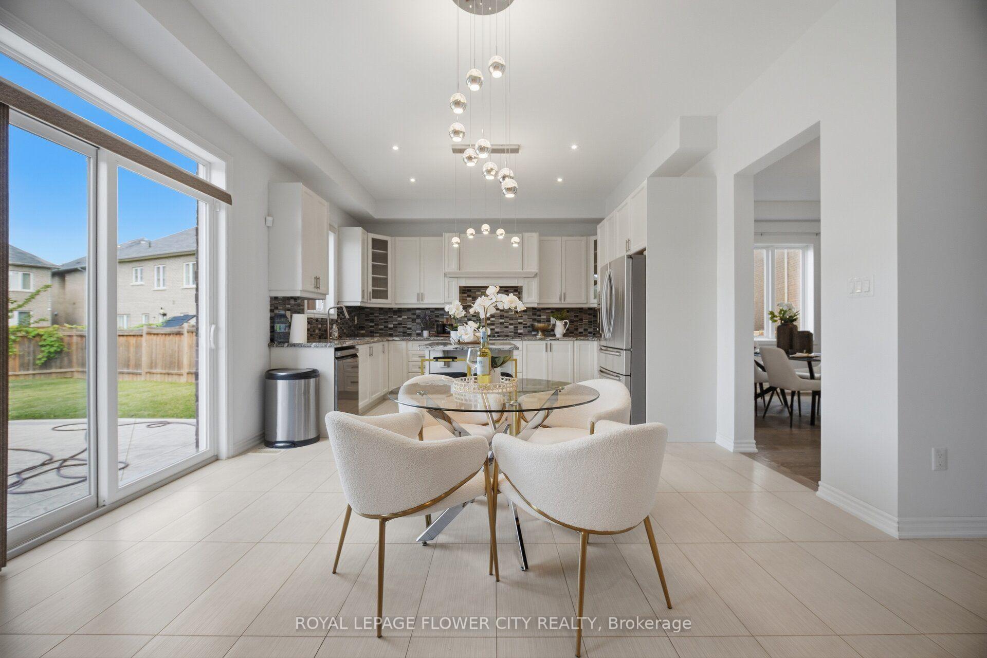 Photo 16 of 18 Malpass Street, Brampton, Northwest Brampton — HOMEH