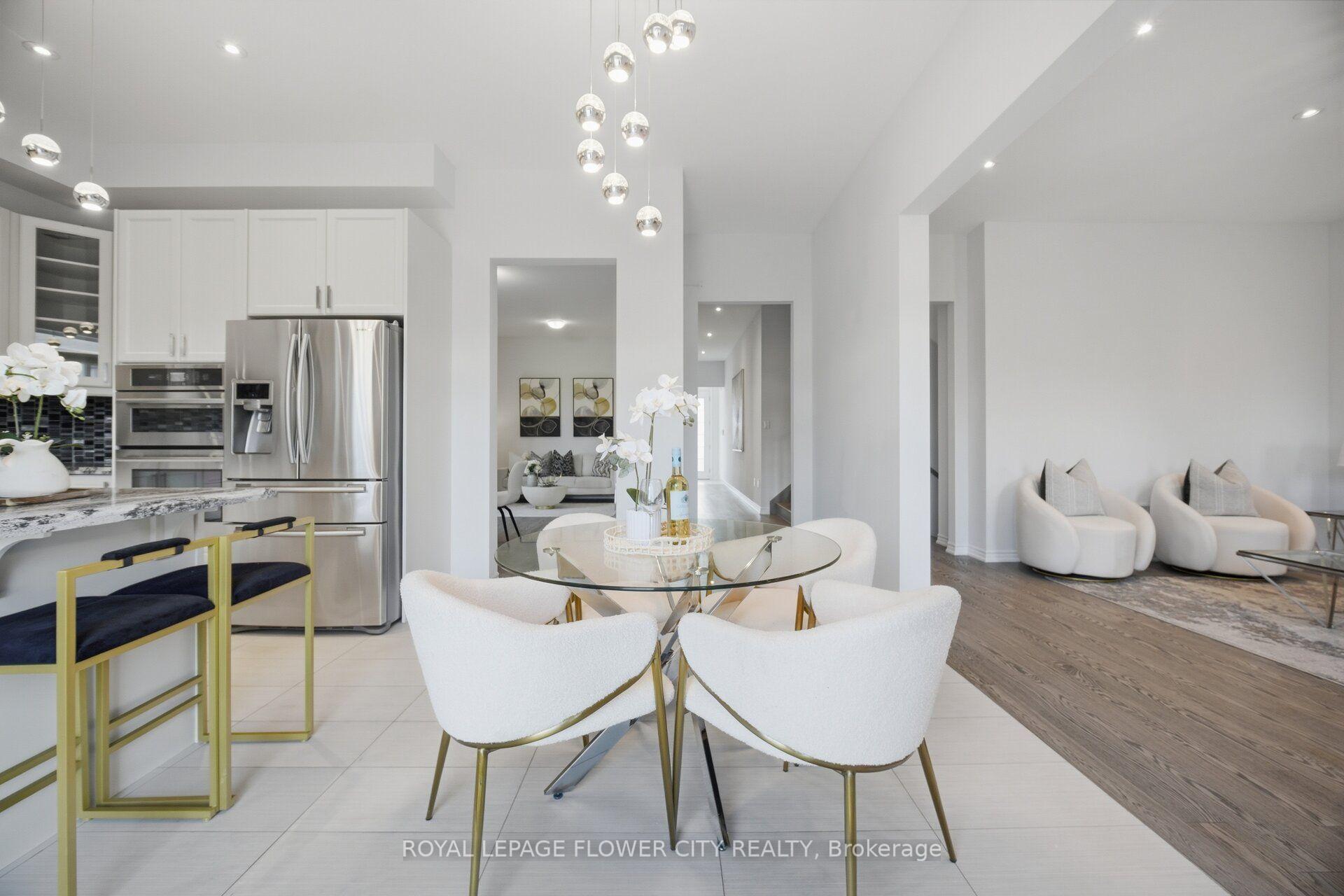 Photo 17 of 18 Malpass Street, Brampton, Northwest Brampton — HOMEH