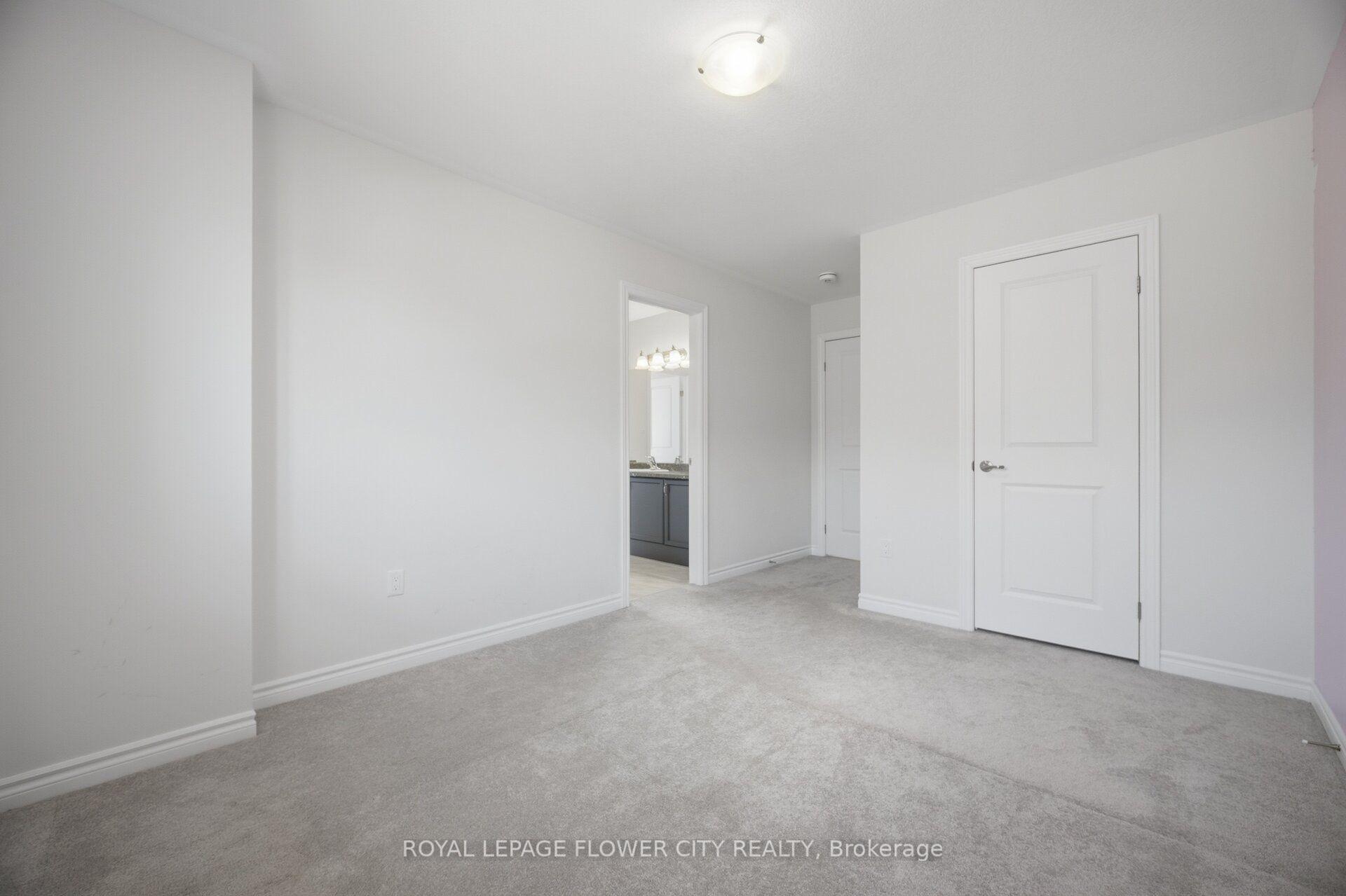 Photo 38 of 18 Malpass Street, Brampton, Northwest Brampton — HOMEH