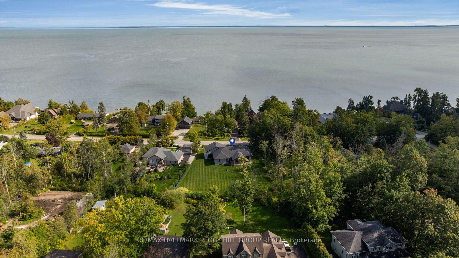 Photo 2 of 1016 Lakeshore Road E, Oro-Medonte, Rural Oro-Medonte — HOMEH