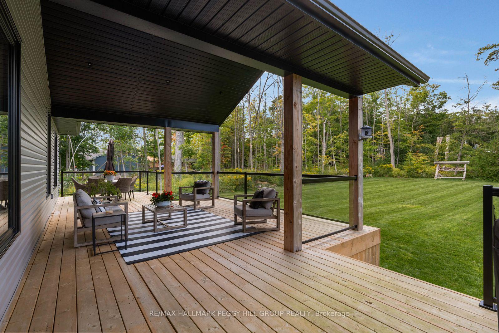 Photo 25 of 1016 Lakeshore Road E, Oro-Medonte, Rural Oro-Medonte — HOMEH