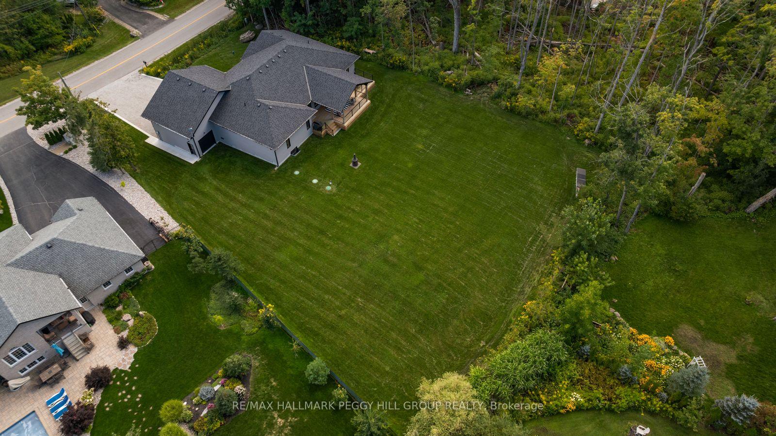 Photo 27 of 1016 Lakeshore Road E, Oro-Medonte, Rural Oro-Medonte — HOMEH