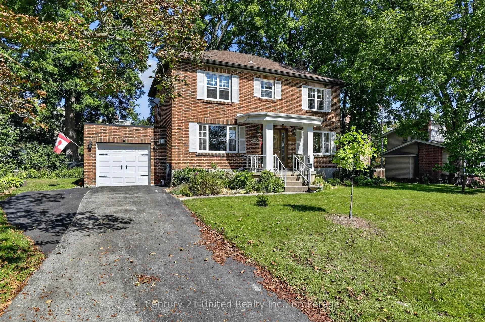 Photo 3 of 6 Middleton Drive, Peterborough, Monaghan Ward 2 — HOMEH