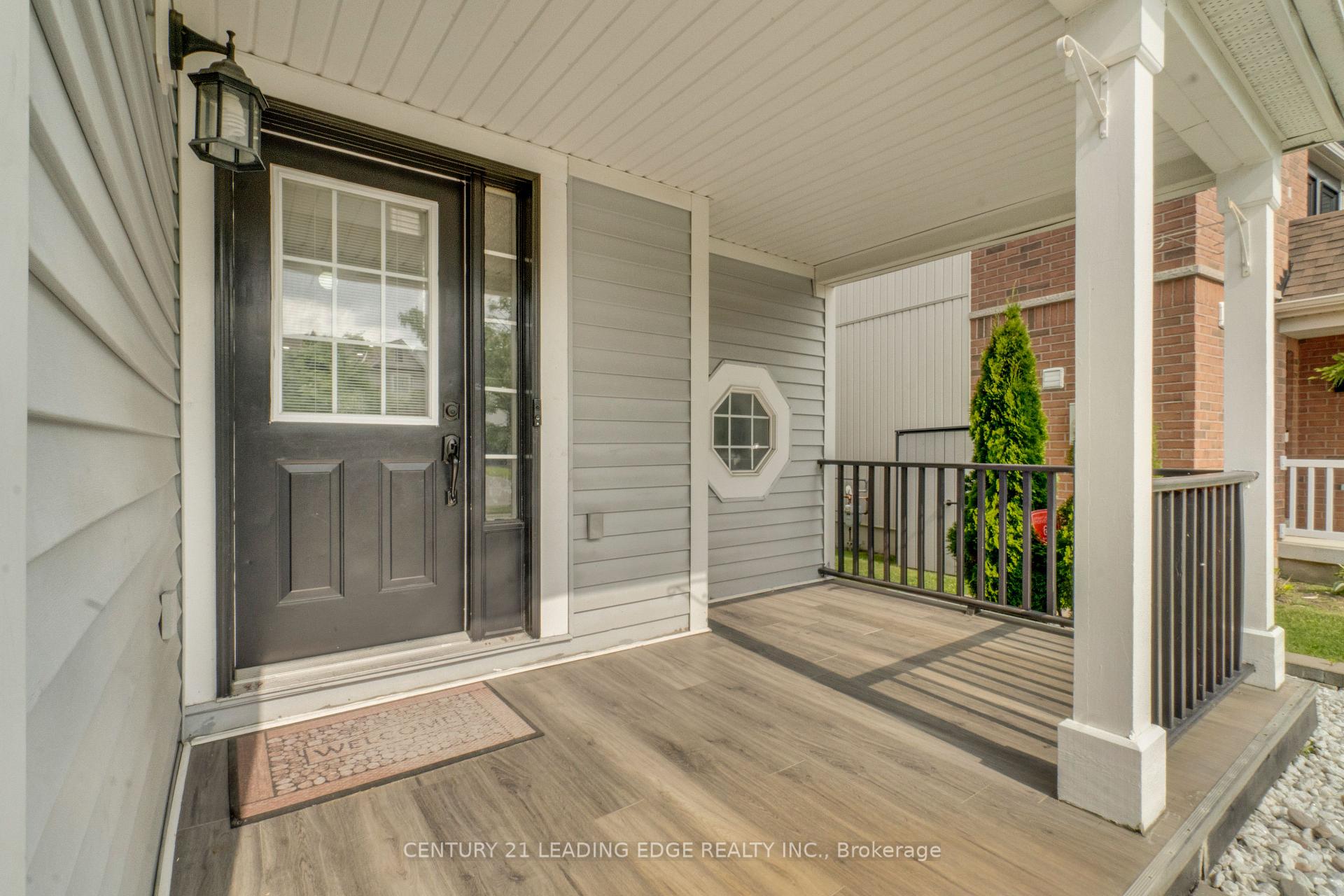 Photo 2 of 1296 Ashgrove Crescent, Oshawa, Pinecrest — HOMEH