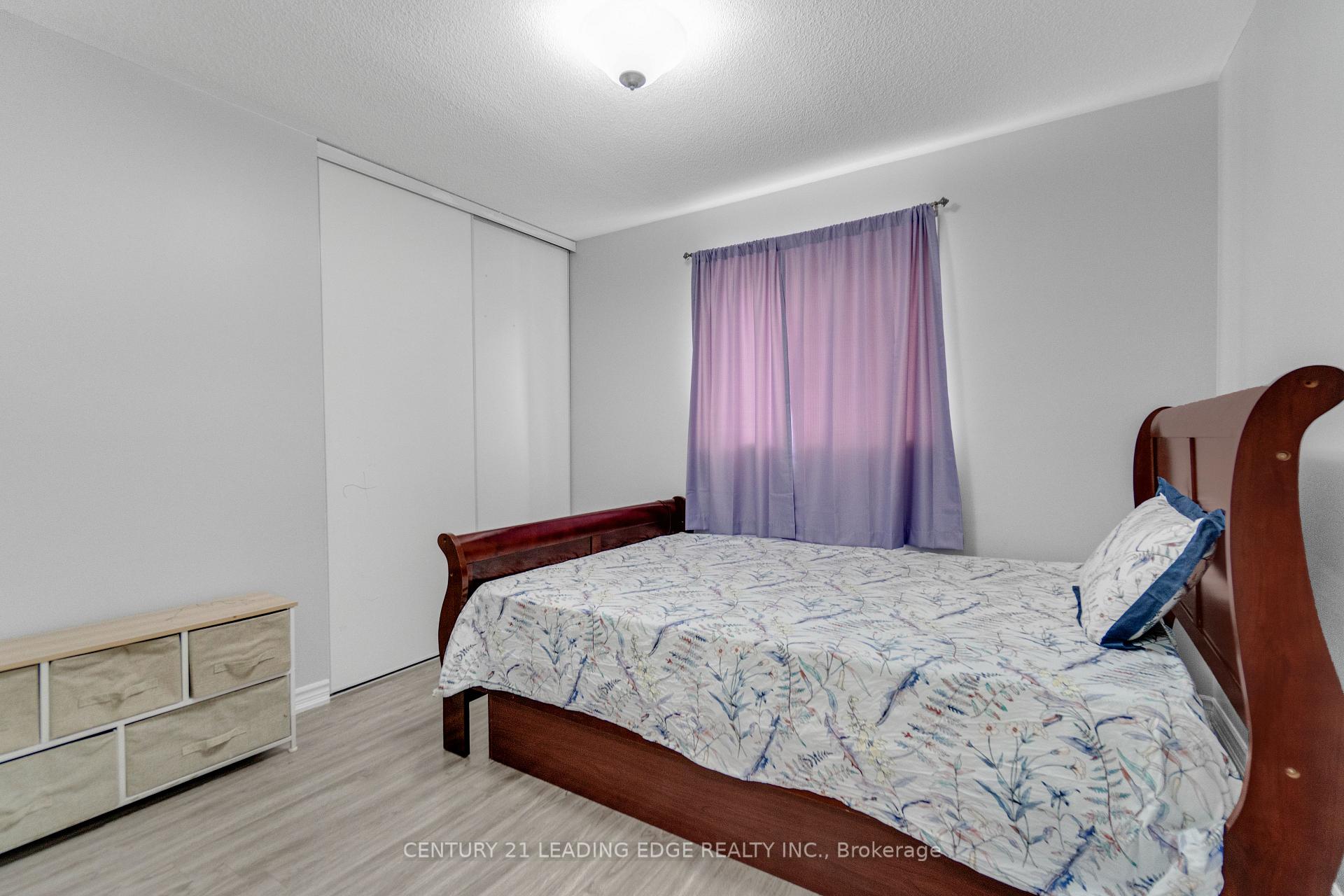 Photo 23 of 1296 Ashgrove Crescent, Oshawa, Pinecrest — HOMEH