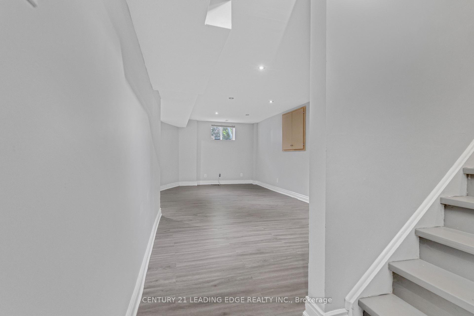 Photo 28 of 1296 Ashgrove Crescent, Oshawa, Pinecrest — HOMEH
