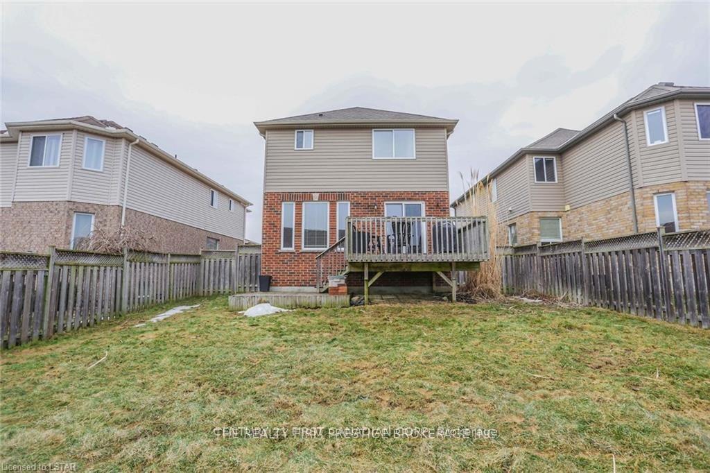 Photo 38 of 950 Oakcrossing Road, London, North M — HOMEH