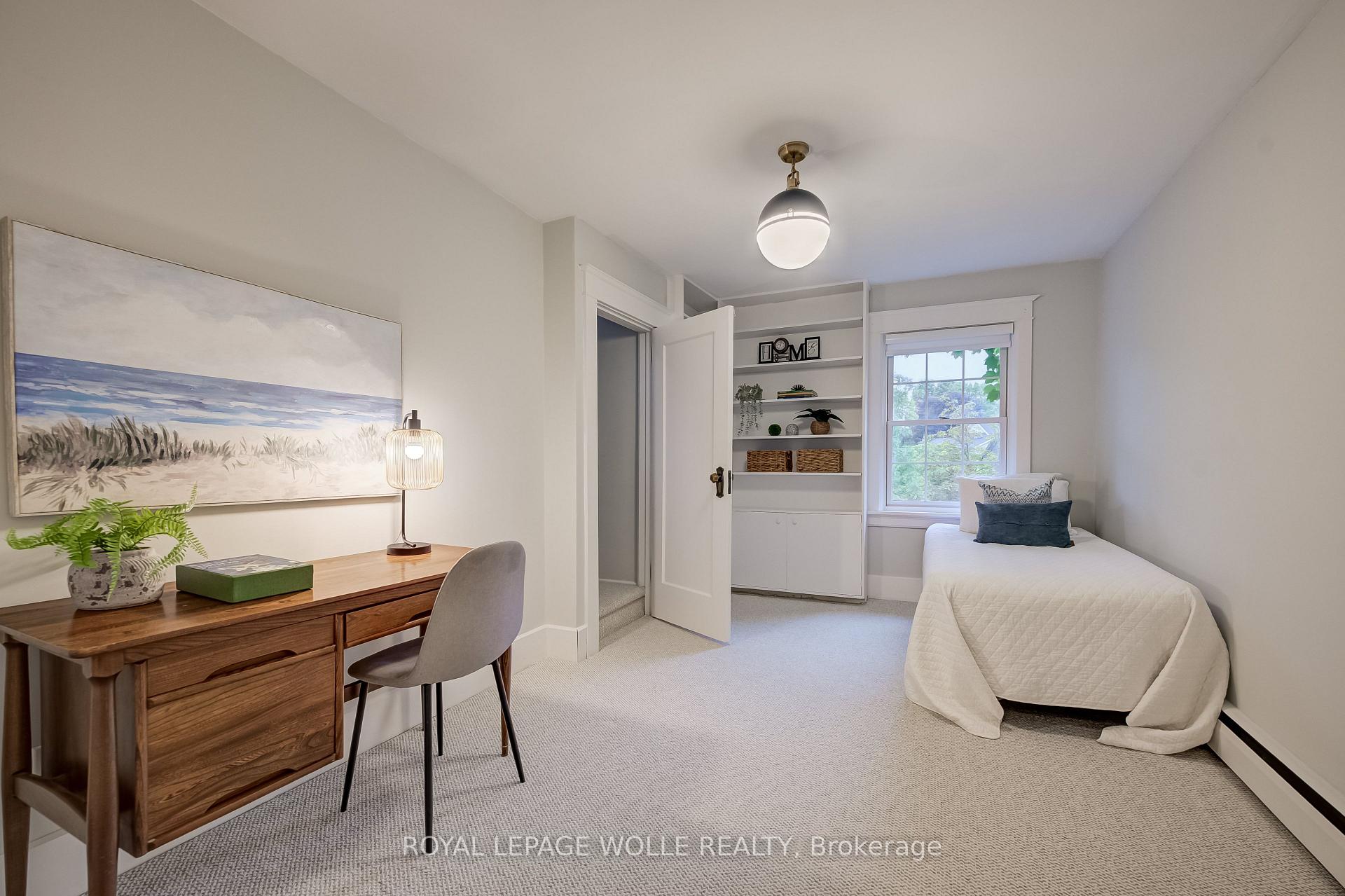 Photo 21 of 121 Allen Street W, Waterloo, Uptown West — HOMEH
