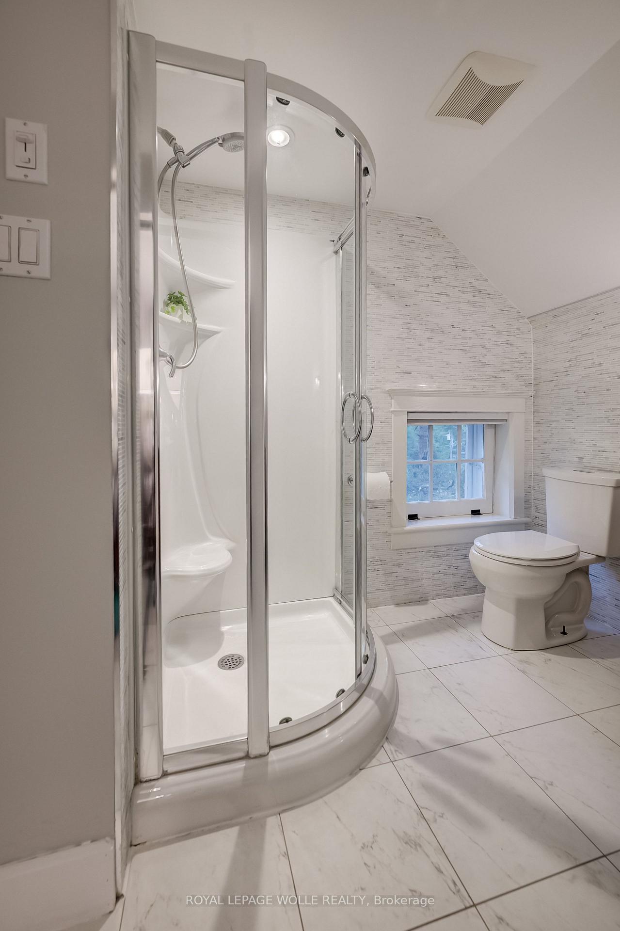 Photo 31 of 121 Allen Street W, Waterloo, Uptown West — HOMEH