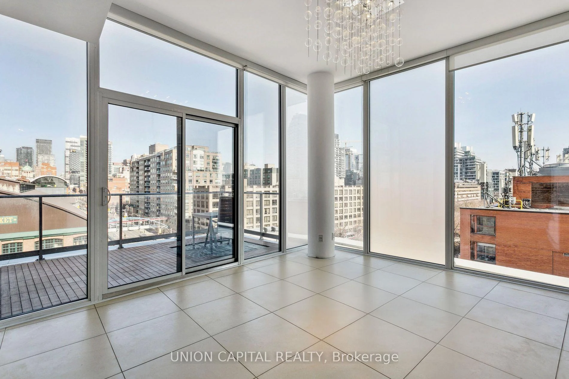 Photo 2 of Unit 608, 3 Market Street, Toronto, Waterfront Communities — HOMEH