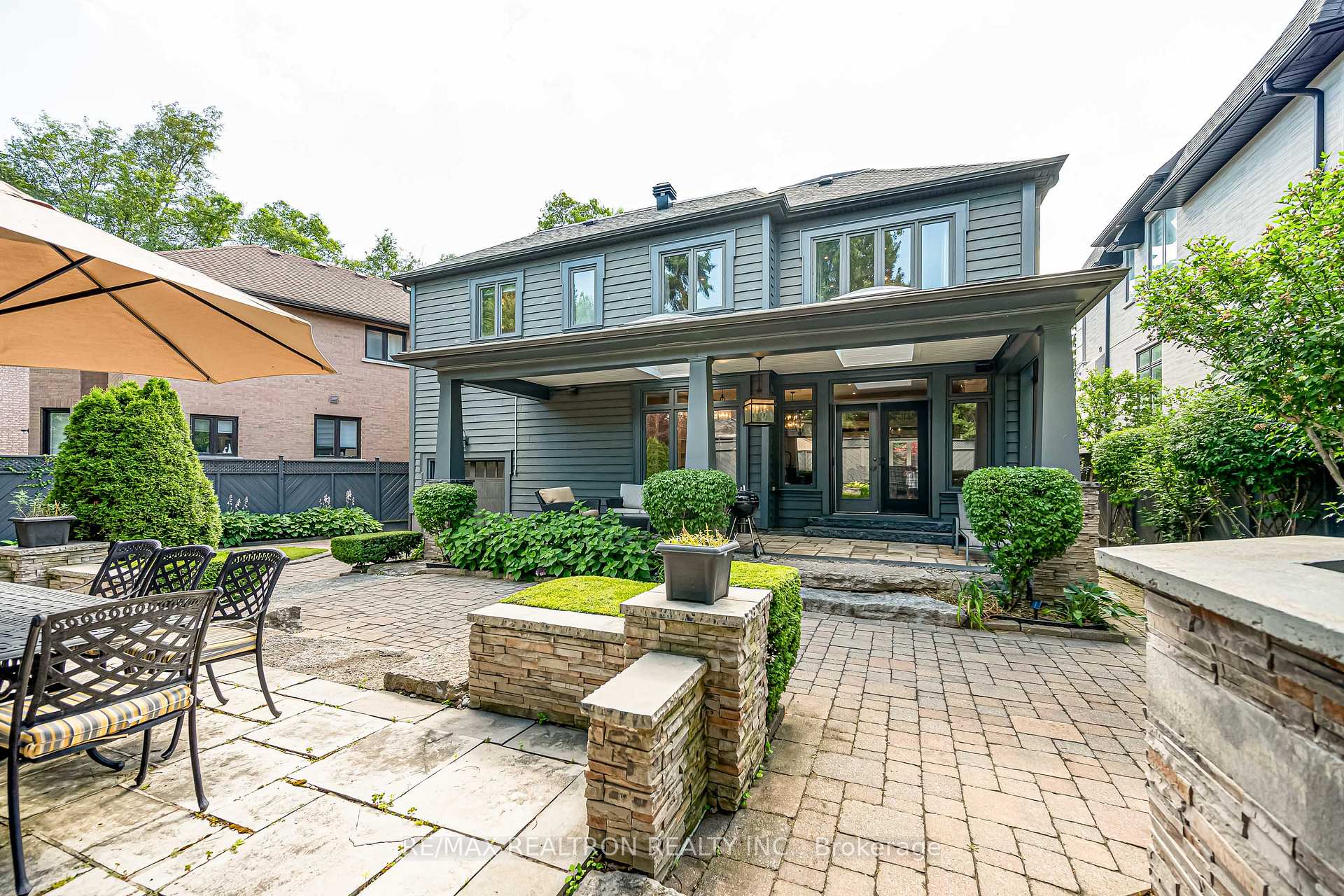 Photo 10 of 37 Stuart Crescent, North York, Lansing-Westgate — HOMEH