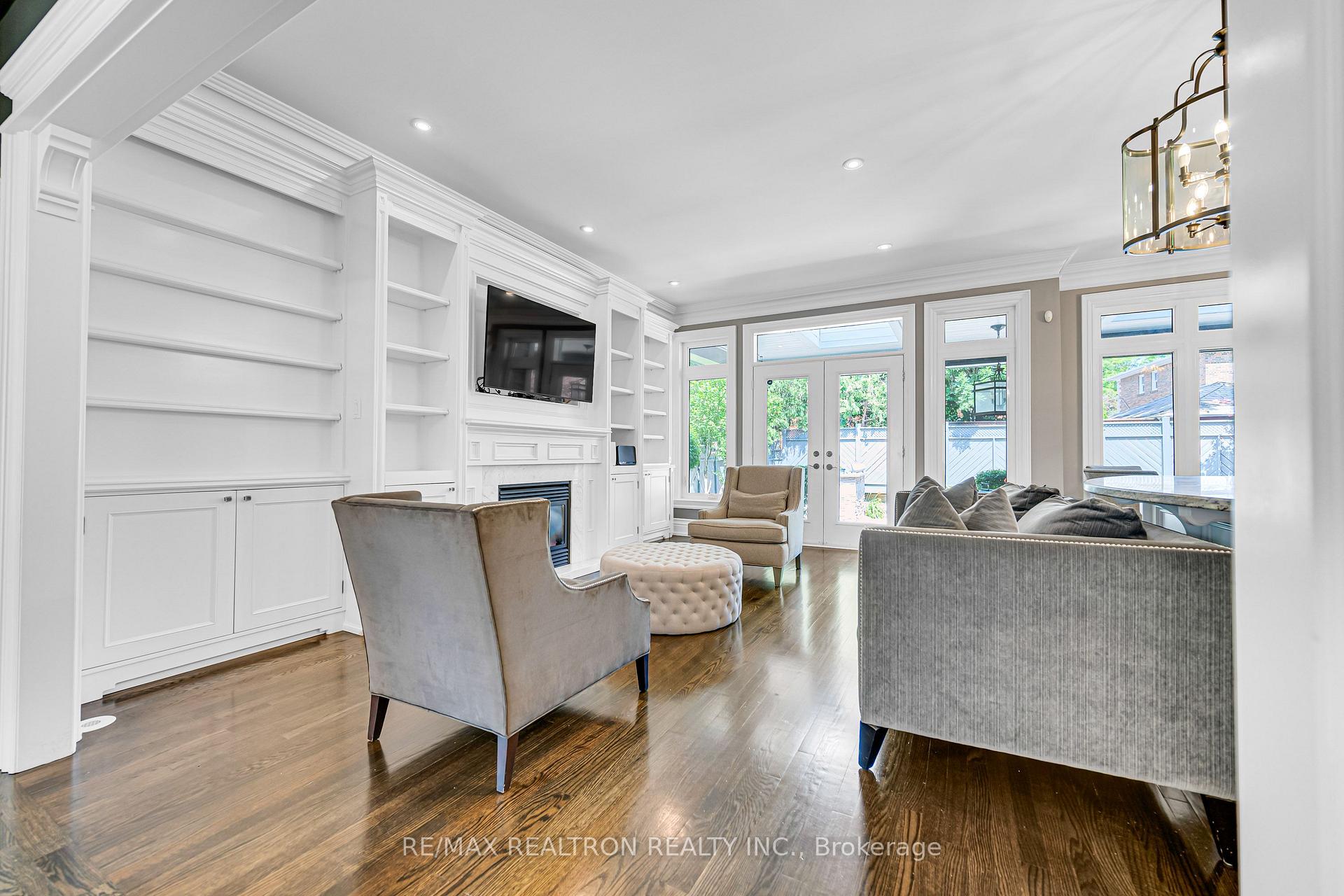 Photo 29 of 37 Stuart Crescent, North York, Lansing-Westgate — HOMEH
