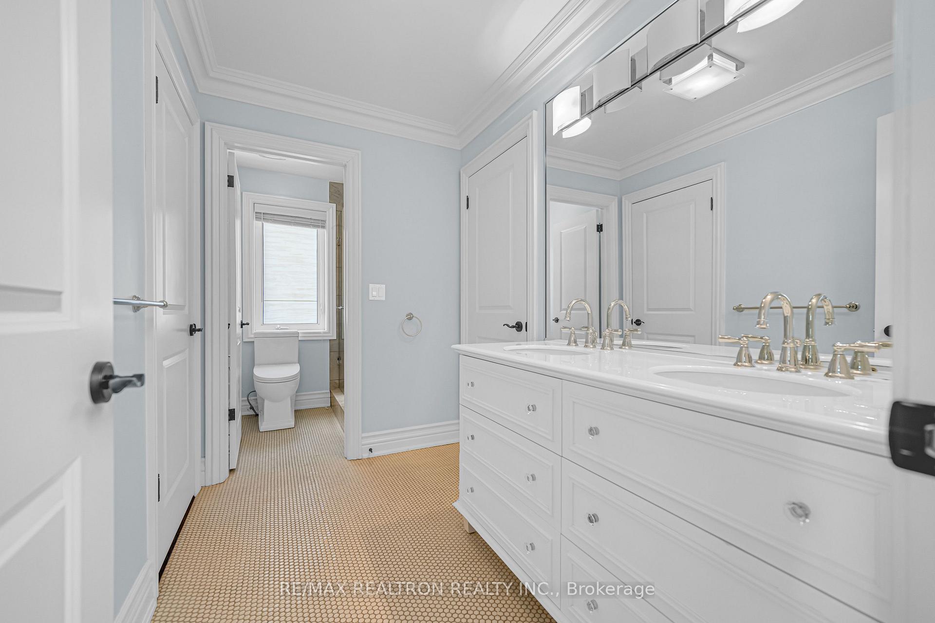 Photo 37 of 37 Stuart Crescent, North York, Lansing-Westgate — HOMEH