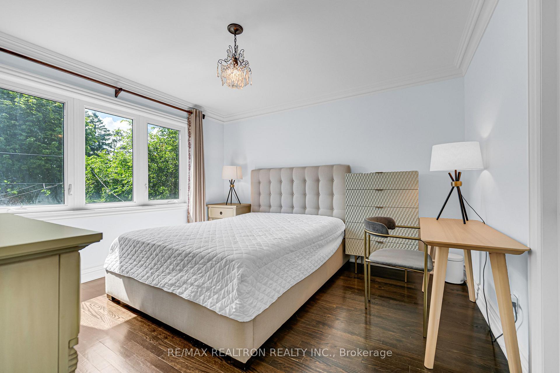 Photo 39 of 37 Stuart Crescent, North York, Lansing-Westgate — HOMEH
