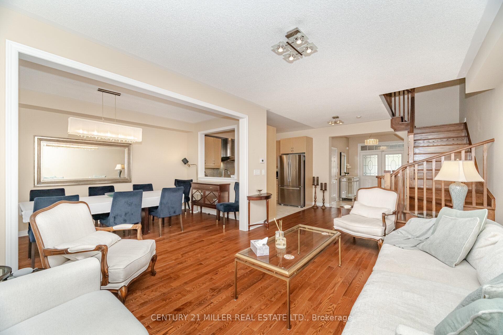 Photo 15 of 2191 Emily Circle, Oakville, Bronte Creek — HOMEH