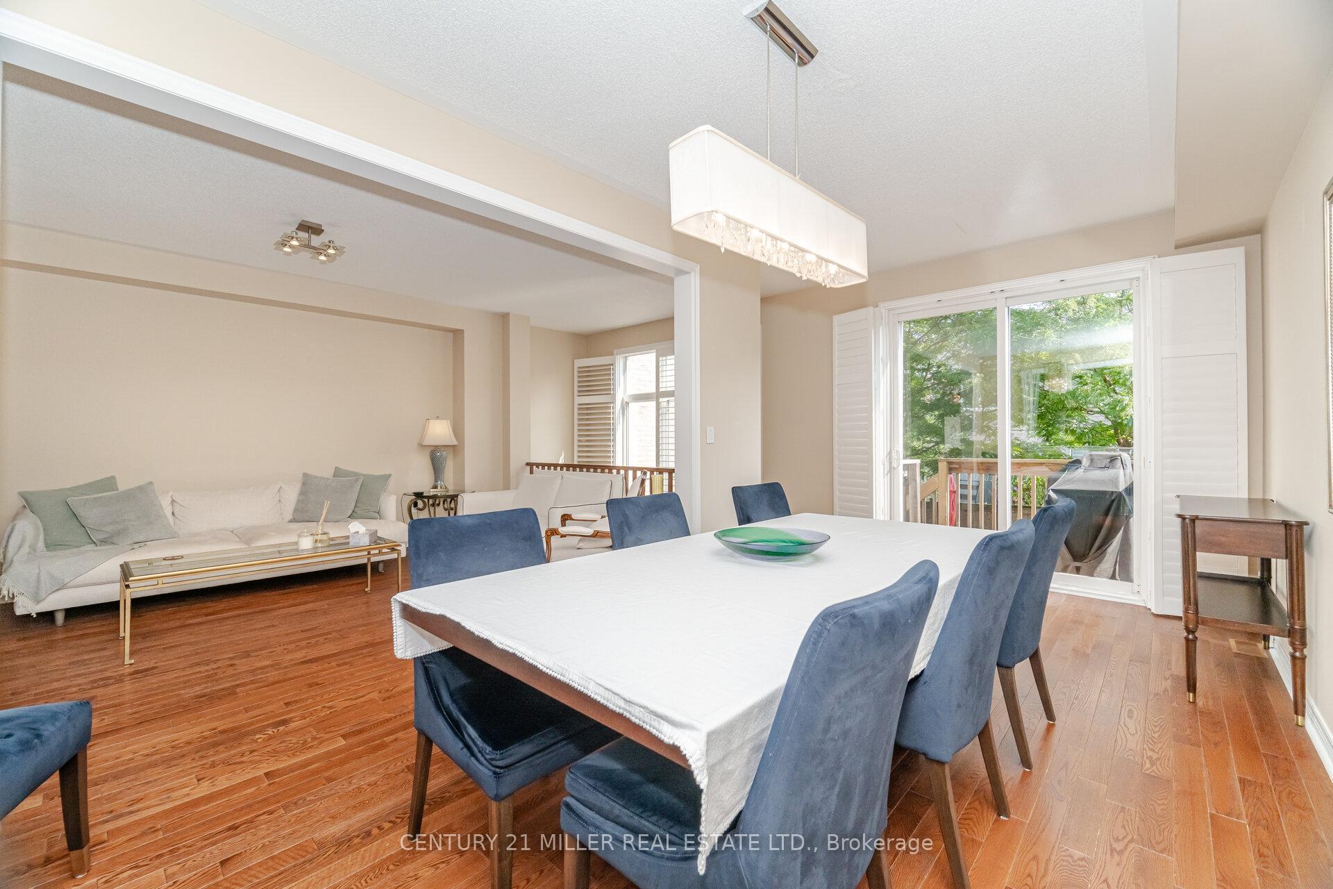 Photo 16 of 2191 Emily Circle, Oakville, Bronte Creek — HOMEH