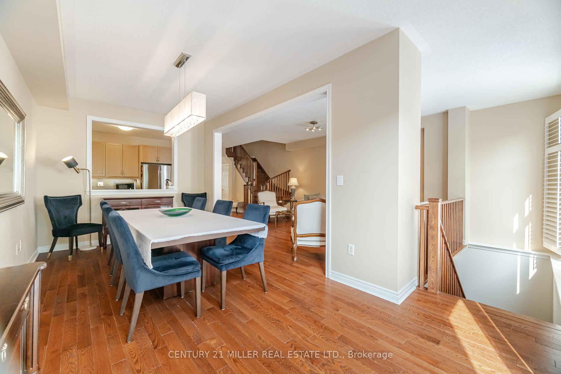 Photo 18 of 2191 Emily Circle, Oakville, Bronte Creek — HOMEH
