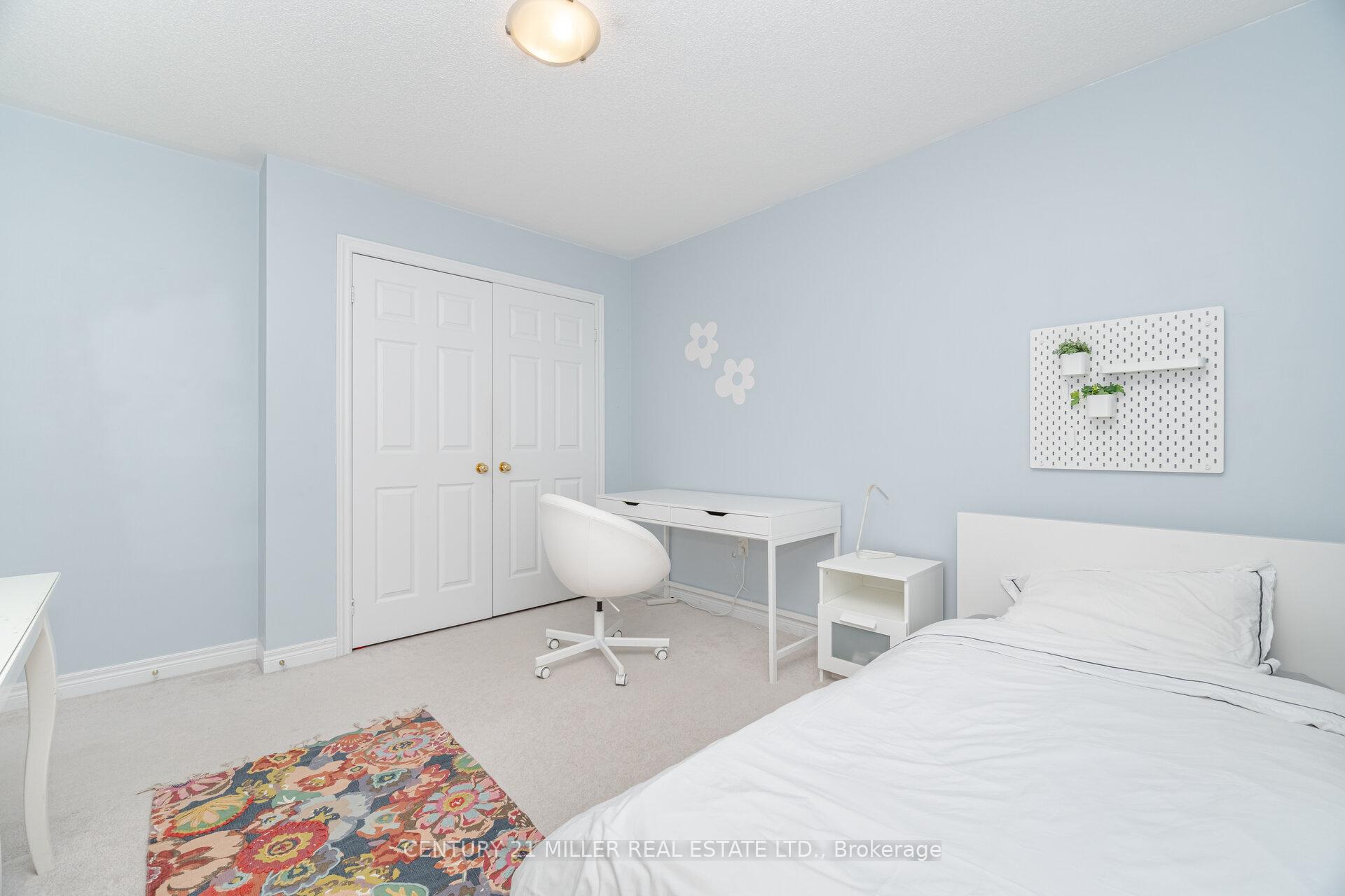 Photo 28 of 2191 Emily Circle, Oakville, Bronte Creek — HOMEH