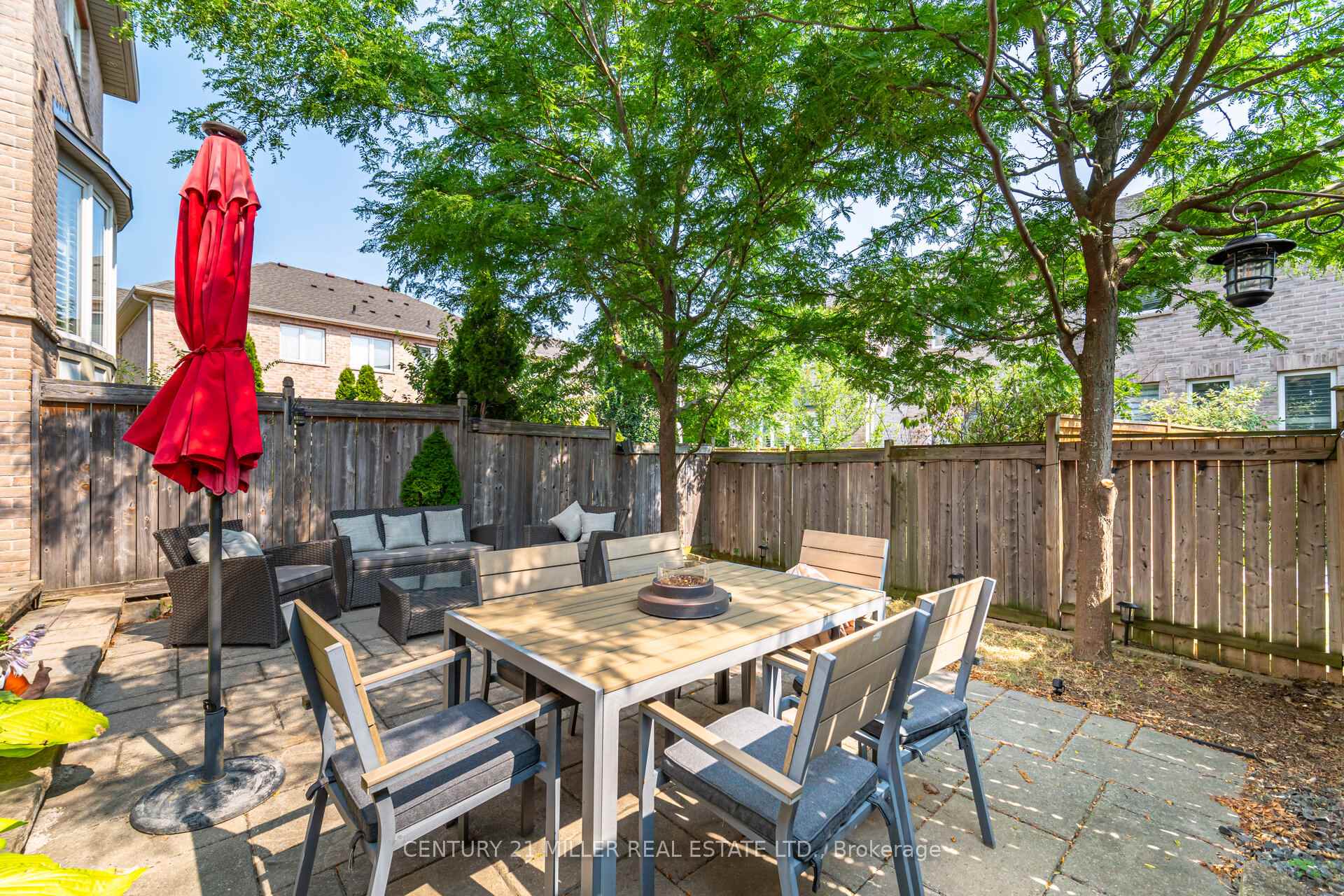 Photo 44 of 2191 Emily Circle, Oakville, Bronte Creek — HOMEH