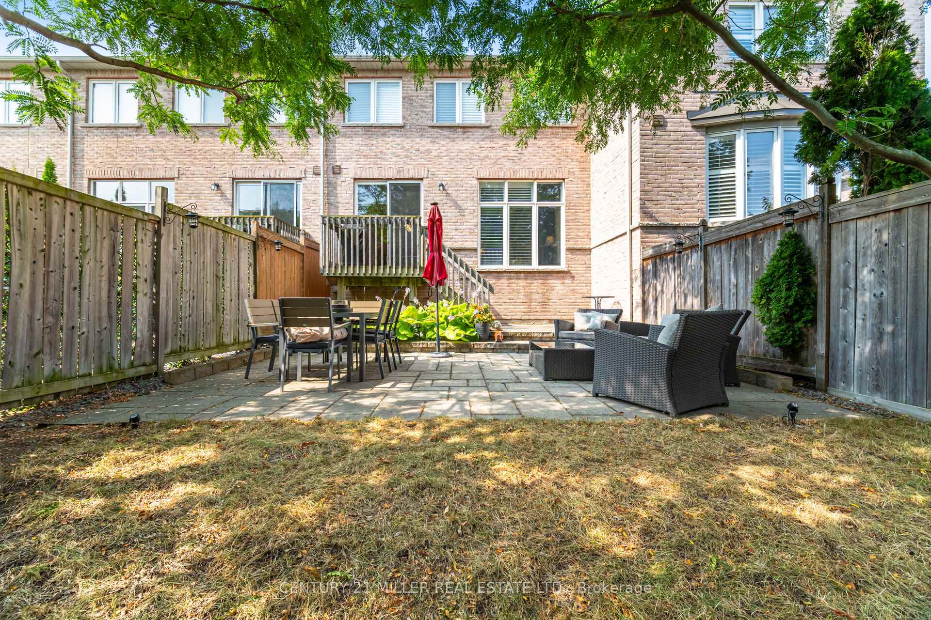 Photo 46 of 2191 Emily Circle, Oakville, Bronte Creek — HOMEH