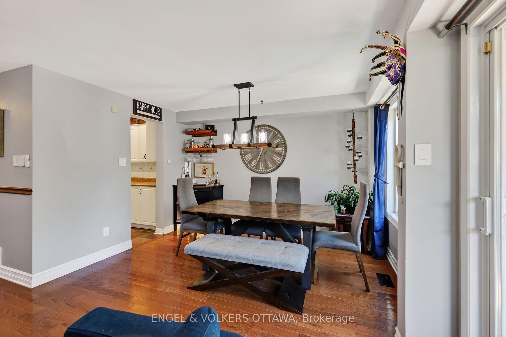 Photo 19 of 9 Streamwood Lane, Ottawa, Hunt Club Park/Greenboro — HOMEH