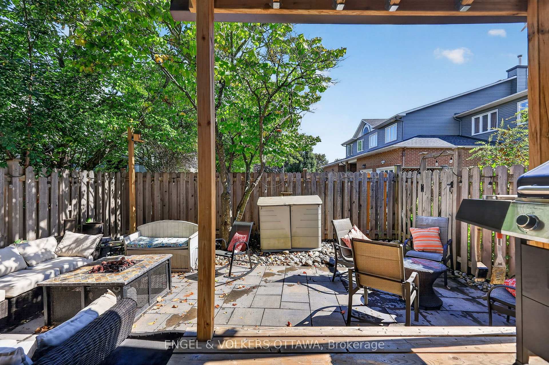 Photo 37 of 9 Streamwood Lane, Ottawa, Hunt Club Park/Greenboro — HOMEH