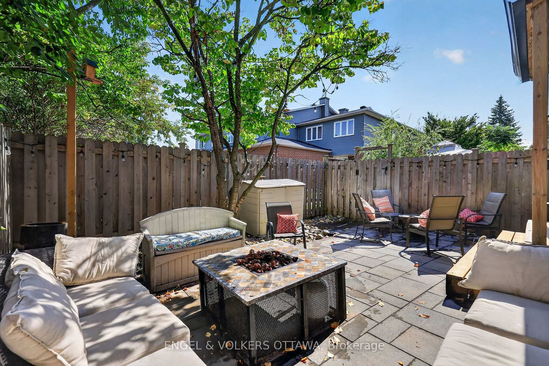 Photo 38 of 9 Streamwood Lane, Ottawa, Hunt Club Park/Greenboro — HOMEH