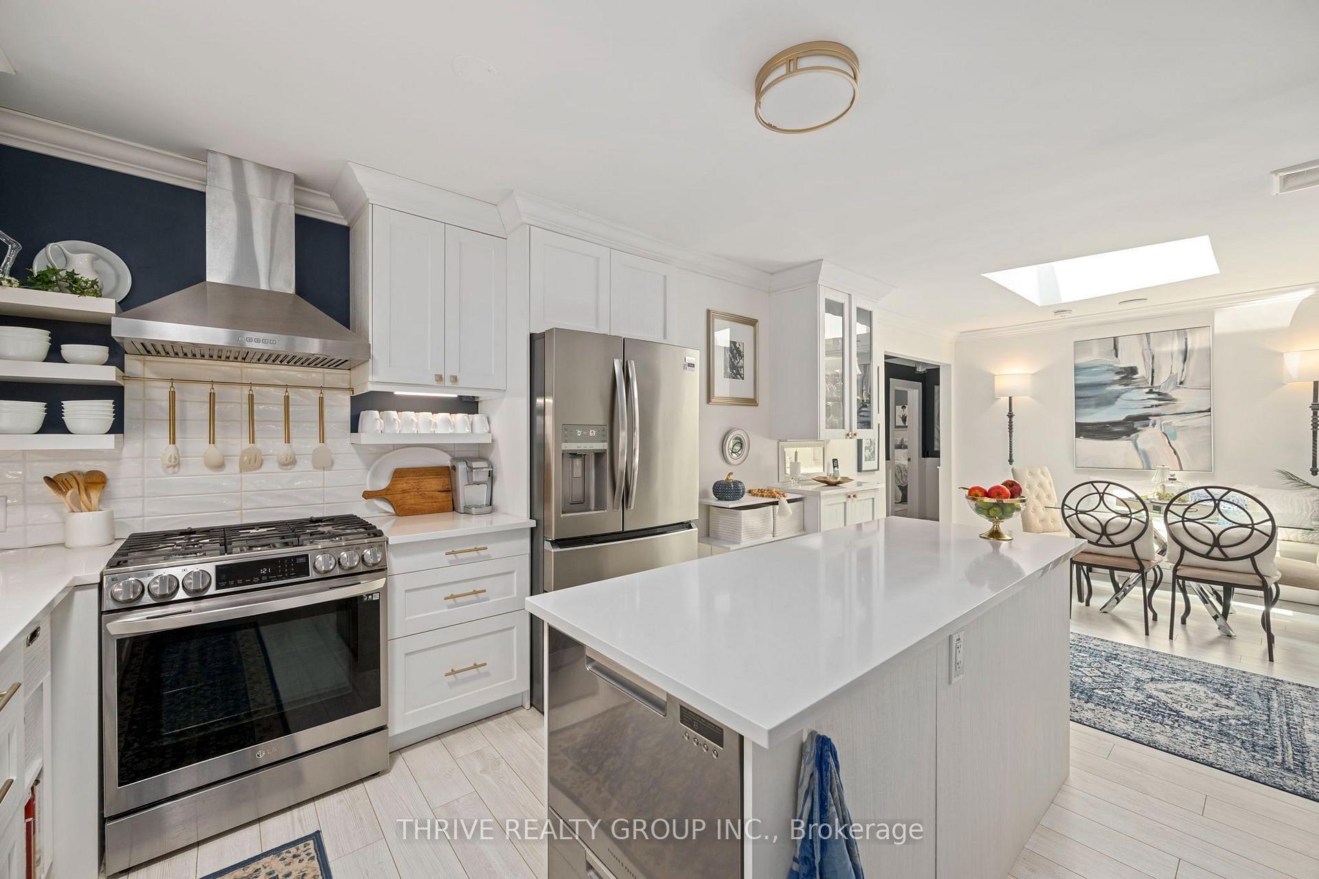 Photo 11 of 1036 William Street, London, East B — HOMEH