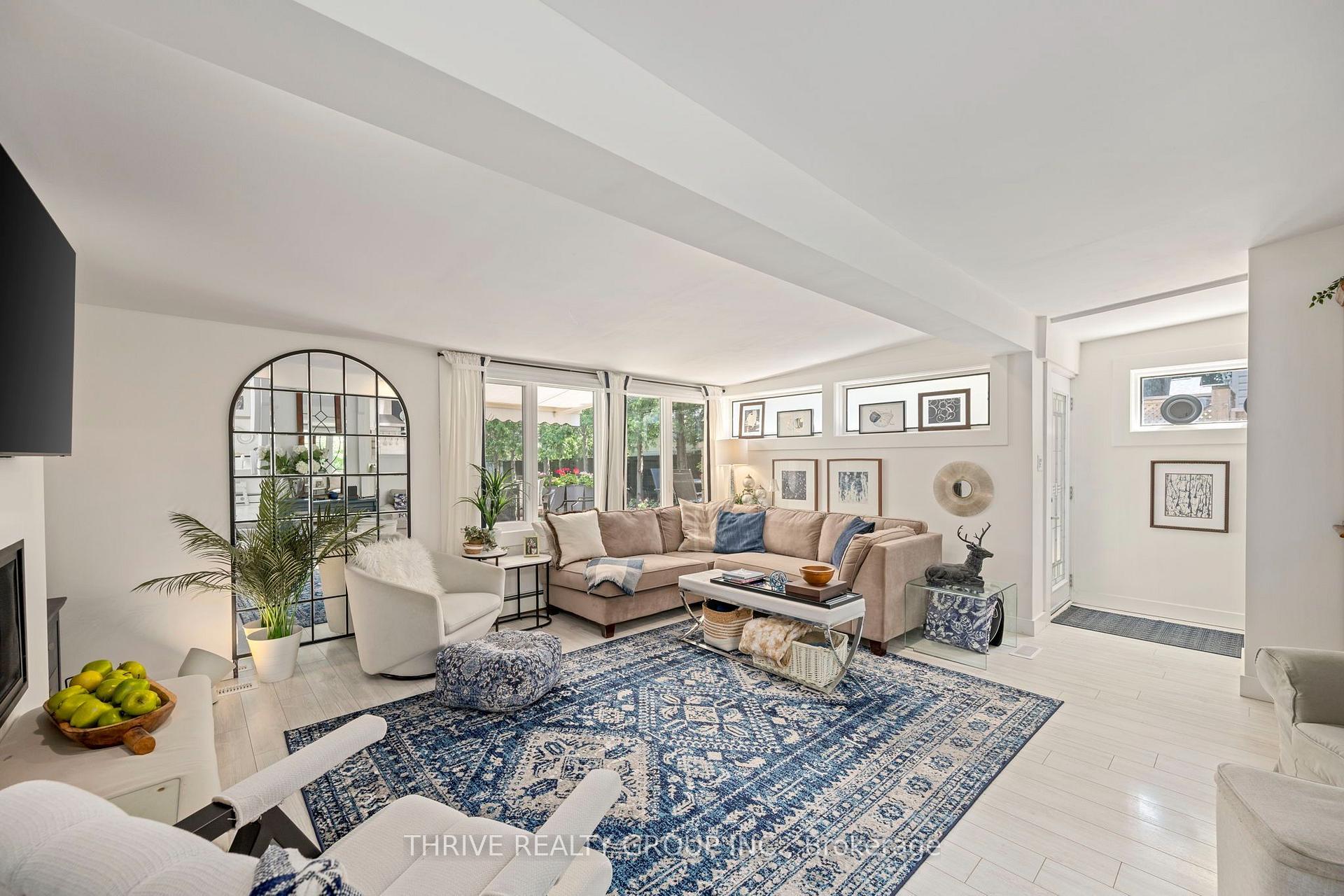Photo 14 of 1036 William Street, London, East B — HOMEH