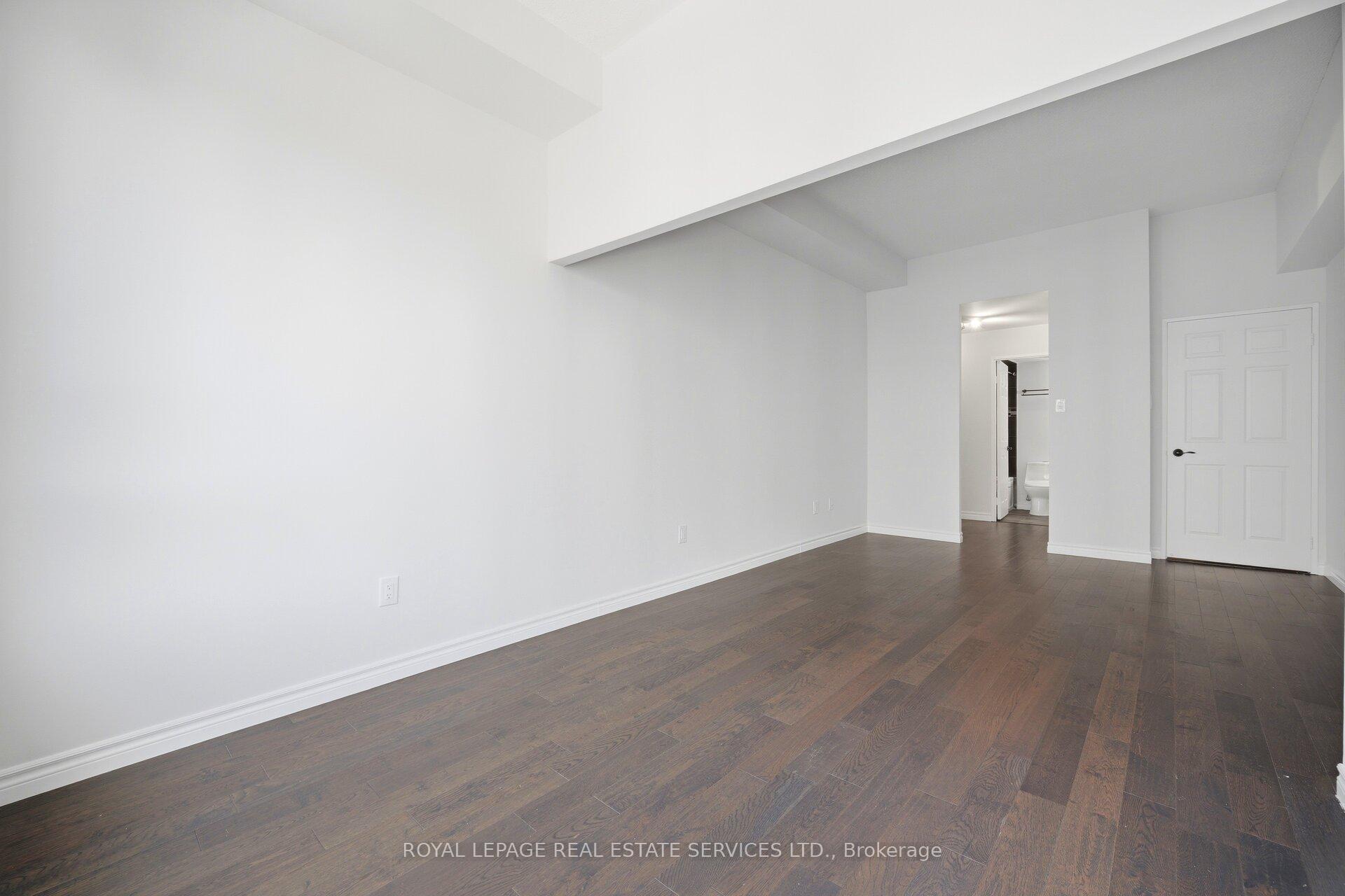 Photo 24 of Unit PH05, 250 Webb Drive, Mississauga, City Centre — HOMEH