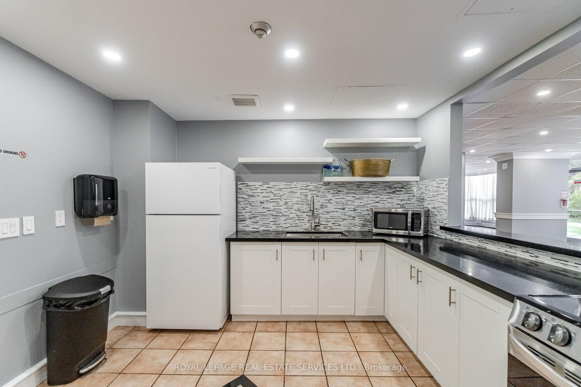 Photo 47 of Unit PH05, 250 Webb Drive, Mississauga, City Centre — HOMEH