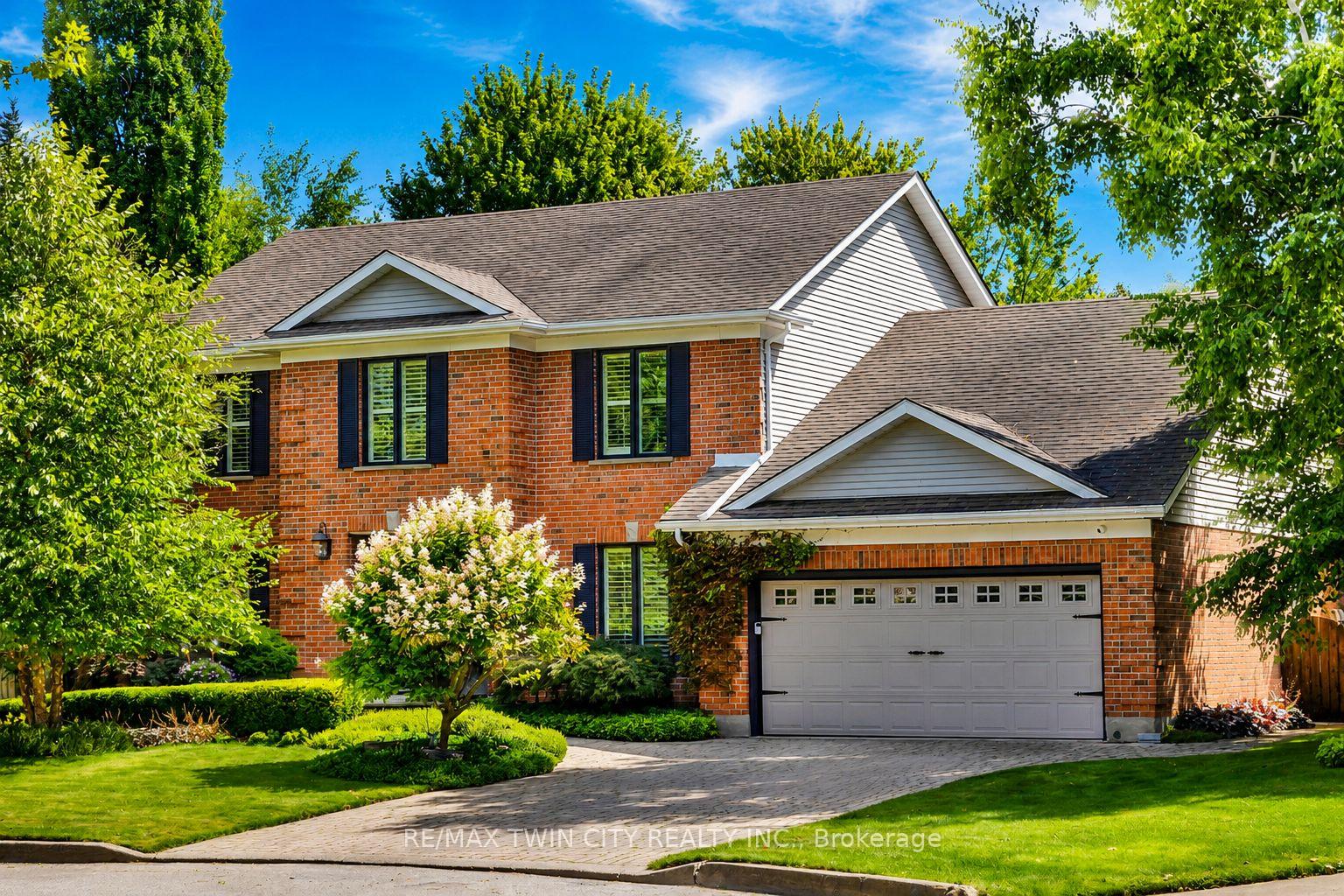 Photo 1 of 559 Strathmere Court, Waterloo, Upper Beechwood — HOMEH