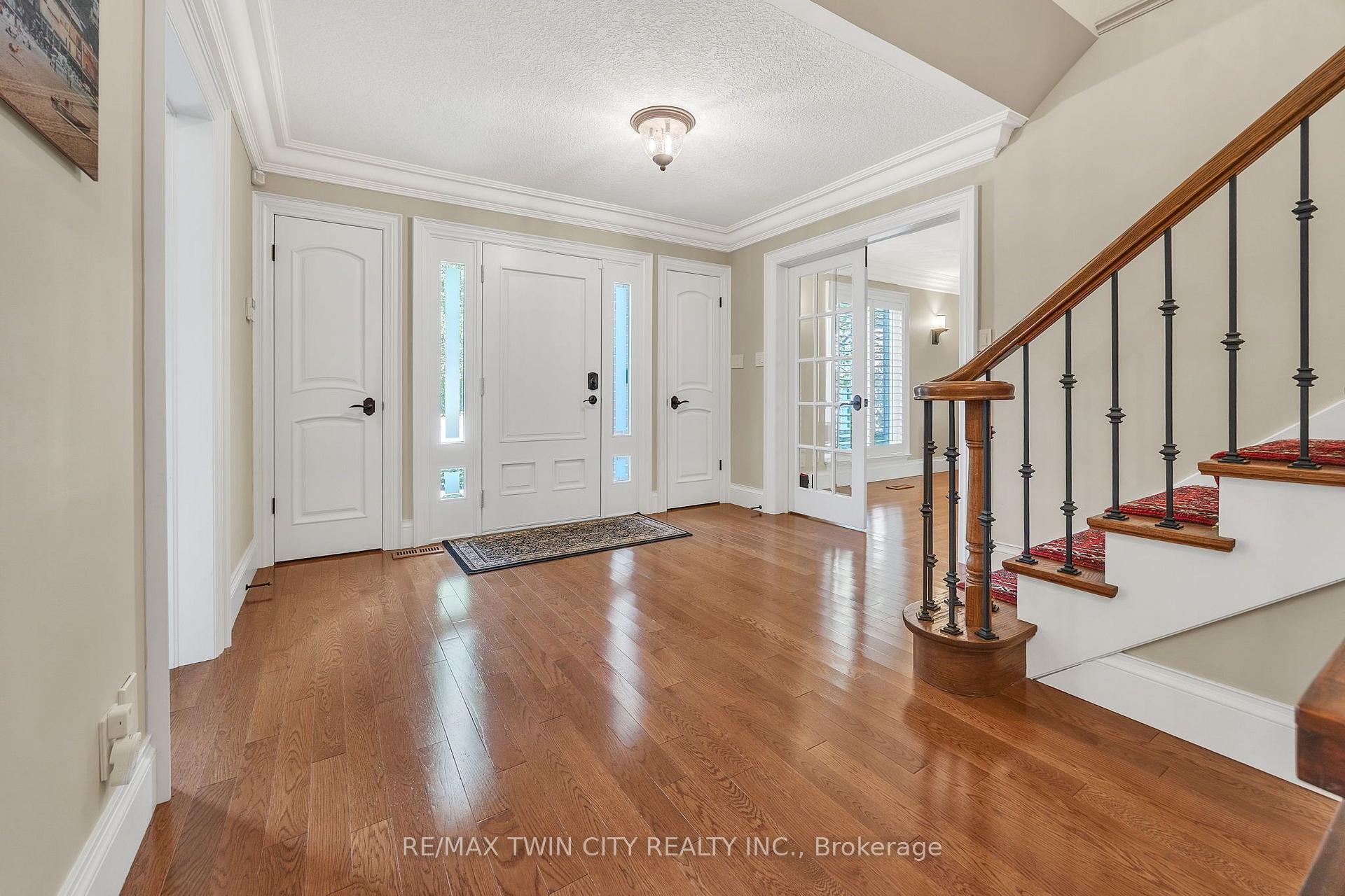 Photo 21 of 559 Strathmere Court, Waterloo, Upper Beechwood — HOMEH