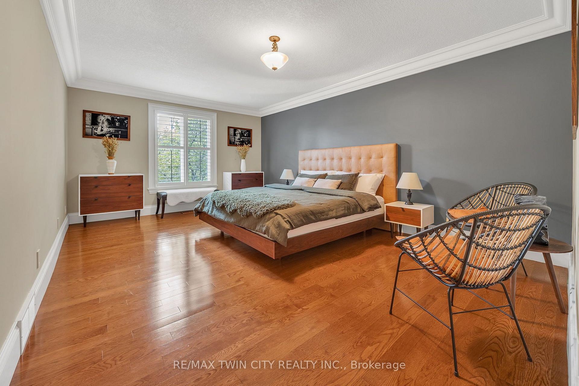 Photo 24 of 559 Strathmere Court, Waterloo, Upper Beechwood — HOMEH