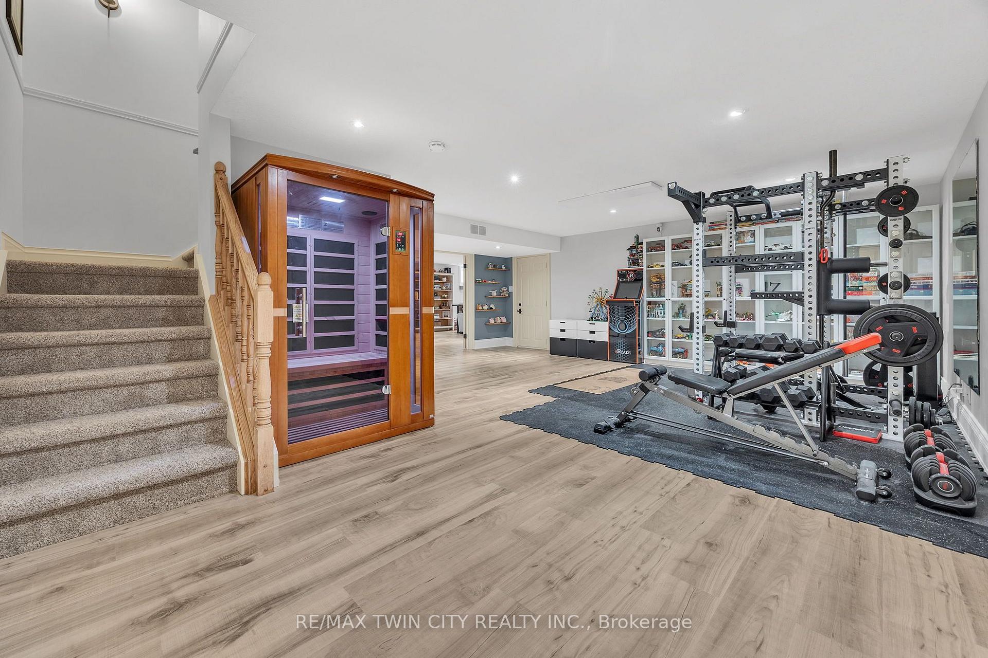 Photo 36 of 559 Strathmere Court, Waterloo, Upper Beechwood — HOMEH