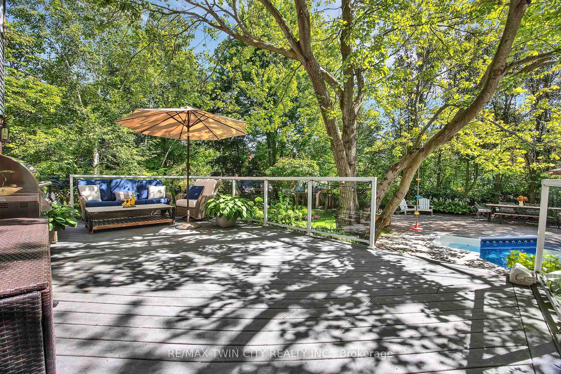 Photo 45 of 559 Strathmere Court, Waterloo, Upper Beechwood — HOMEH