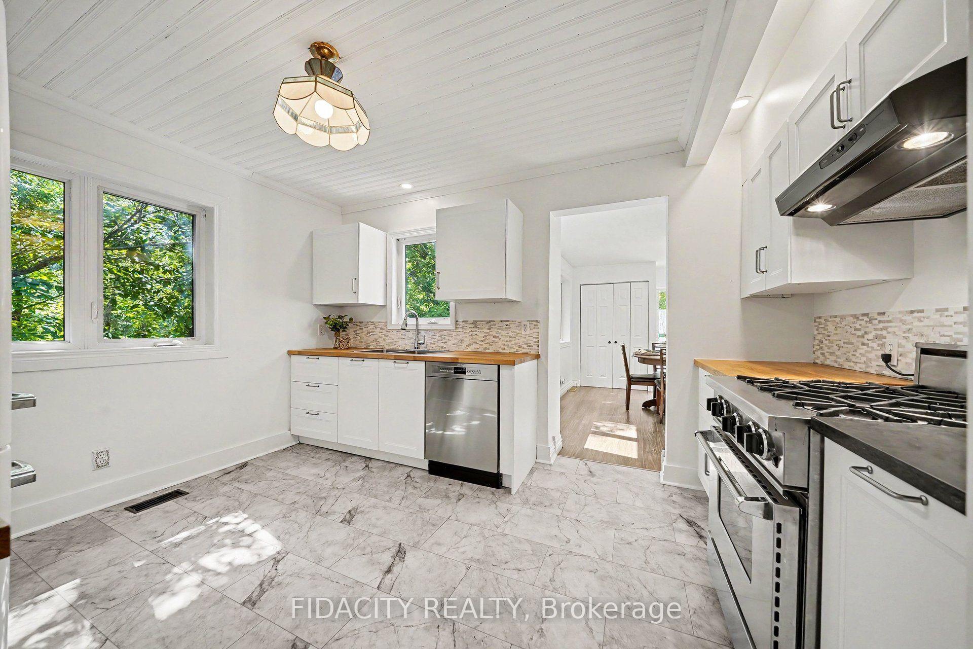 Photo 6 of 6811 Flewellyn Road, Ottawa, Remainder of Stittsville & Area — HOMEH