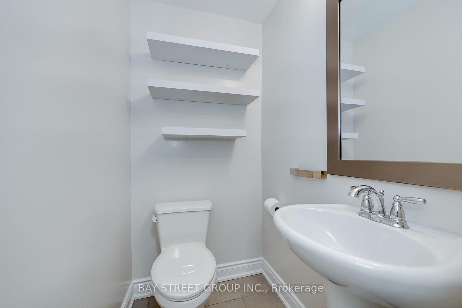 Photo 6 of Unit #21, 2172 Trafalgar Road, Oakville, River Oaks — HOMEH
