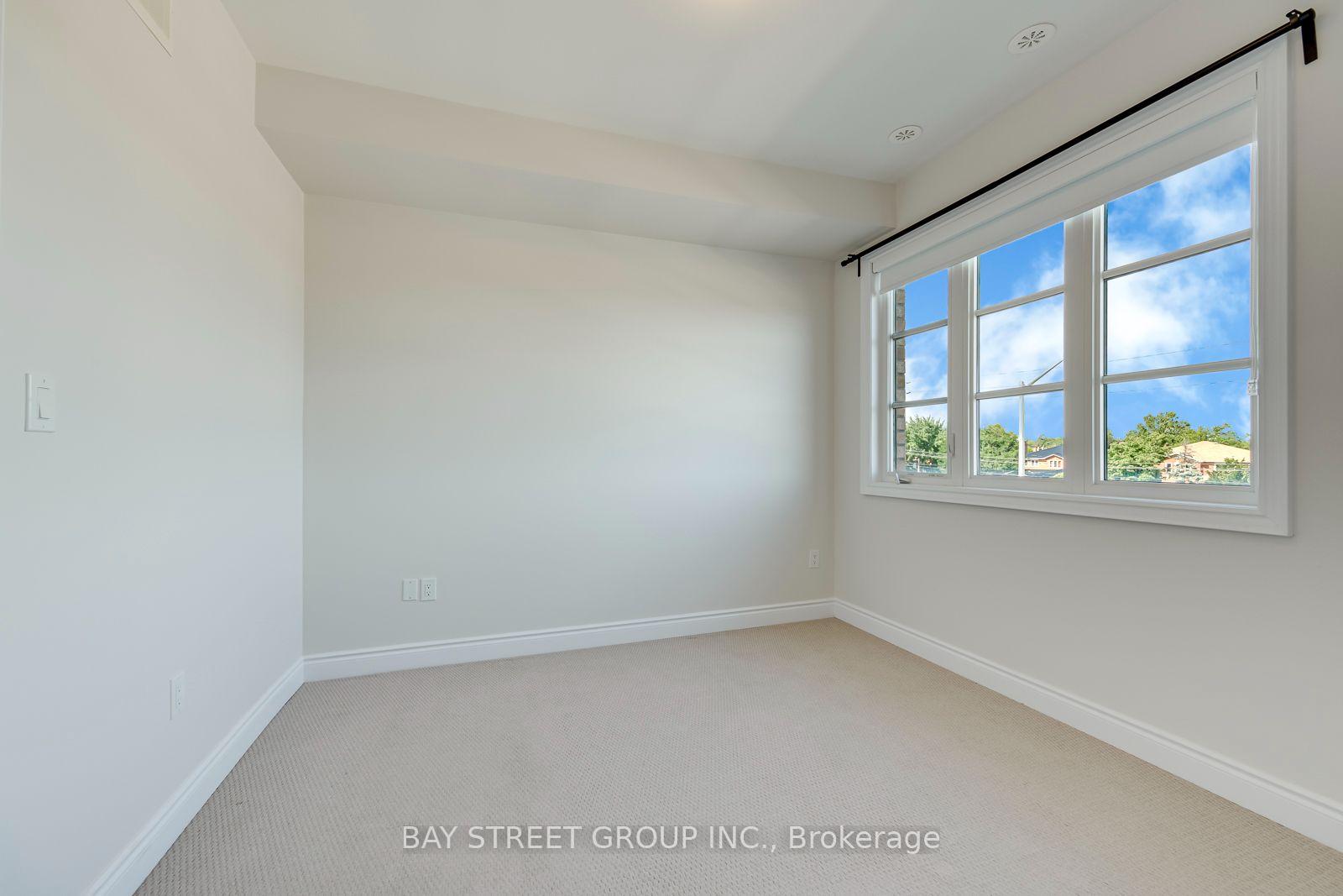 Photo 18 of Unit #21, 2172 Trafalgar Road, Oakville, River Oaks — HOMEH