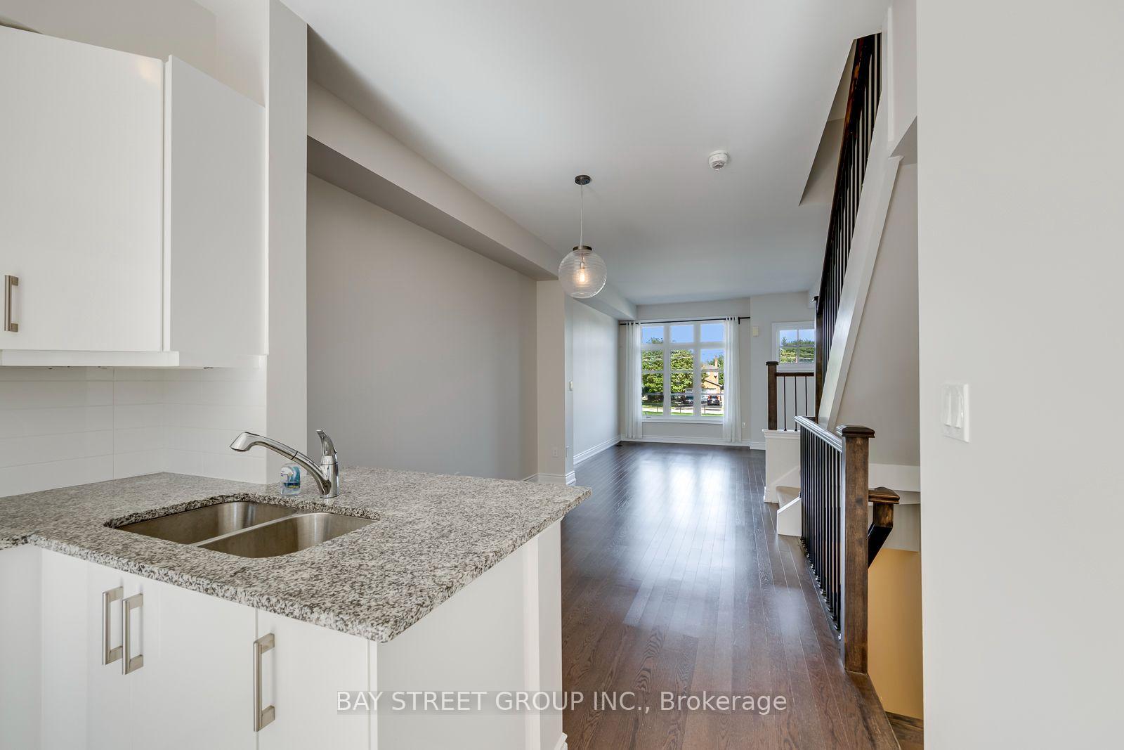 Photo 28 of Unit #21, 2172 Trafalgar Road, Oakville, River Oaks — HOMEH