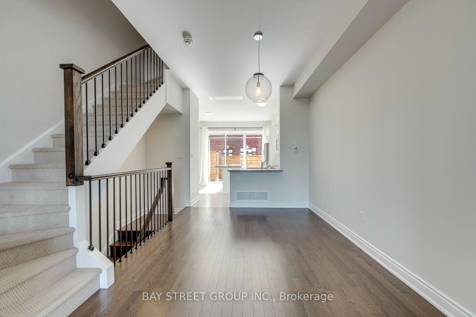 Photo 32 of Unit #21, 2172 Trafalgar Road, Oakville, River Oaks — HOMEH