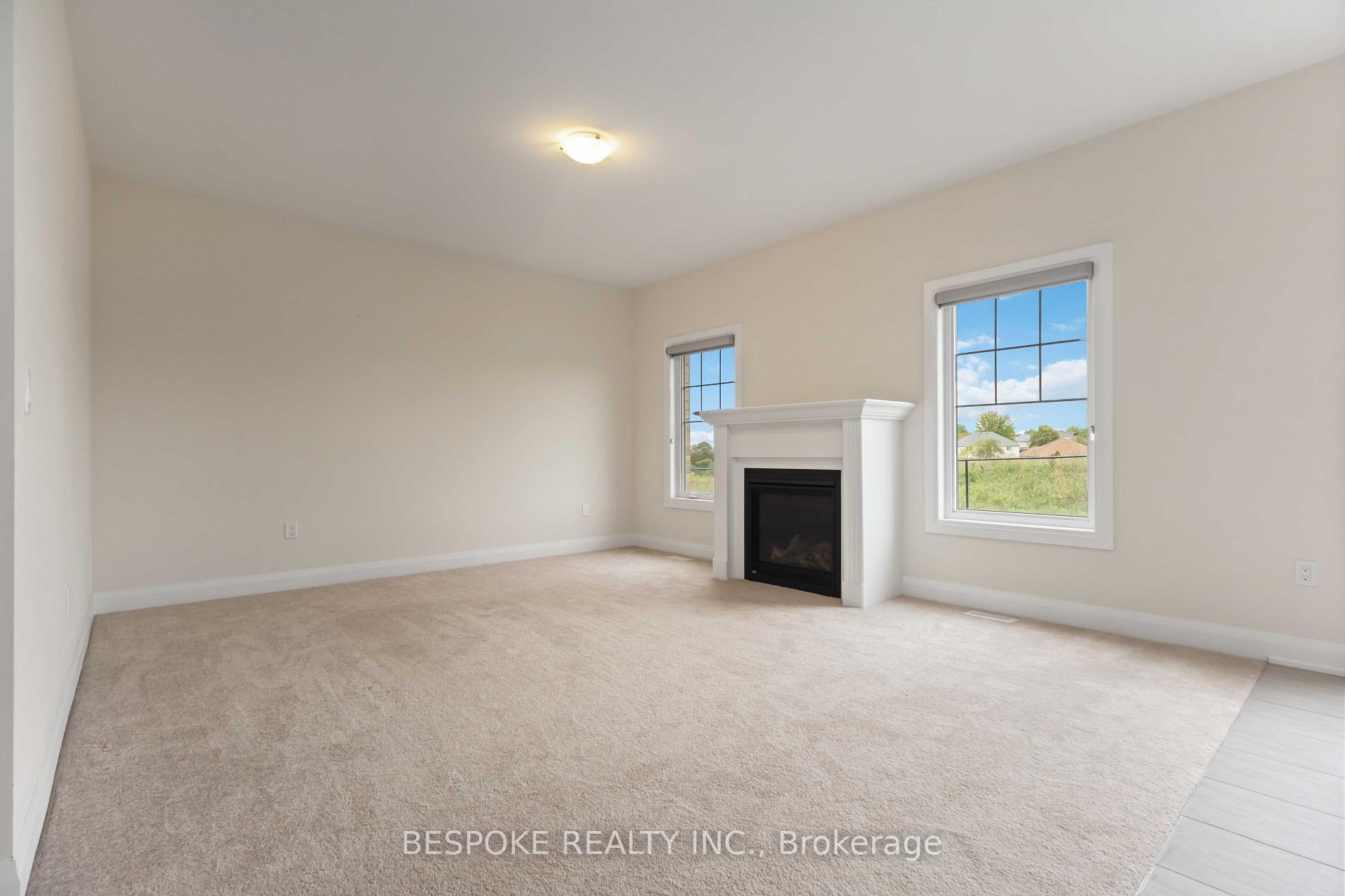 Photo 10 of 63 Robin Trail, Scugog, Port Perry — HOMEH