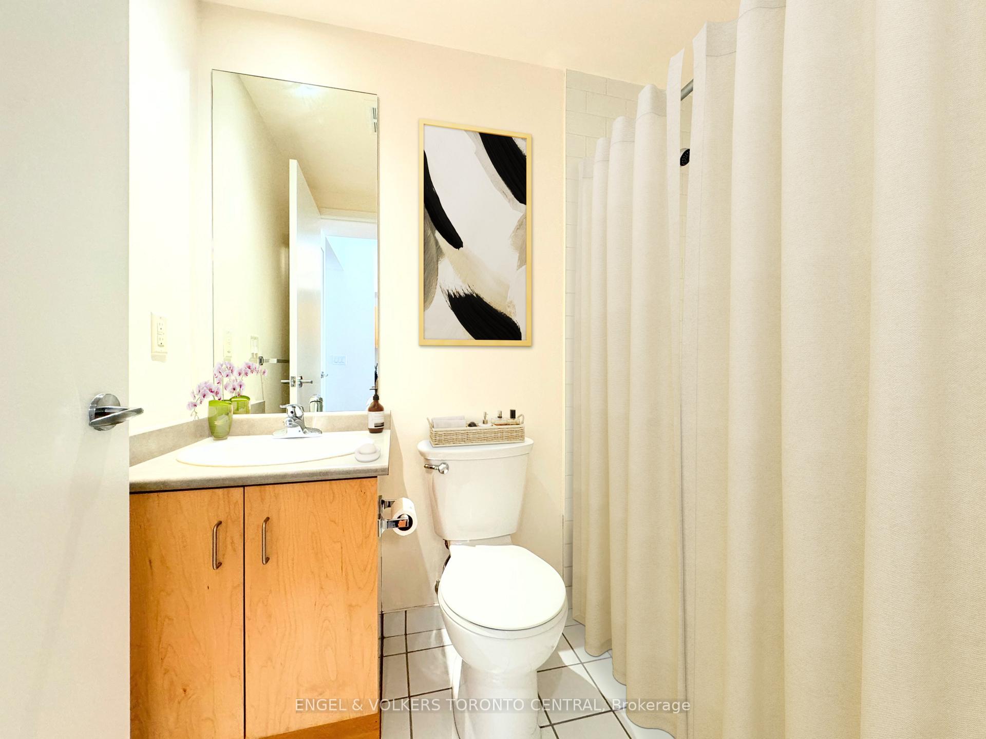 Photo 7 of Unit 306, 281 Mutual Street, Toronto, Church-Yonge Corridor — HOMEH